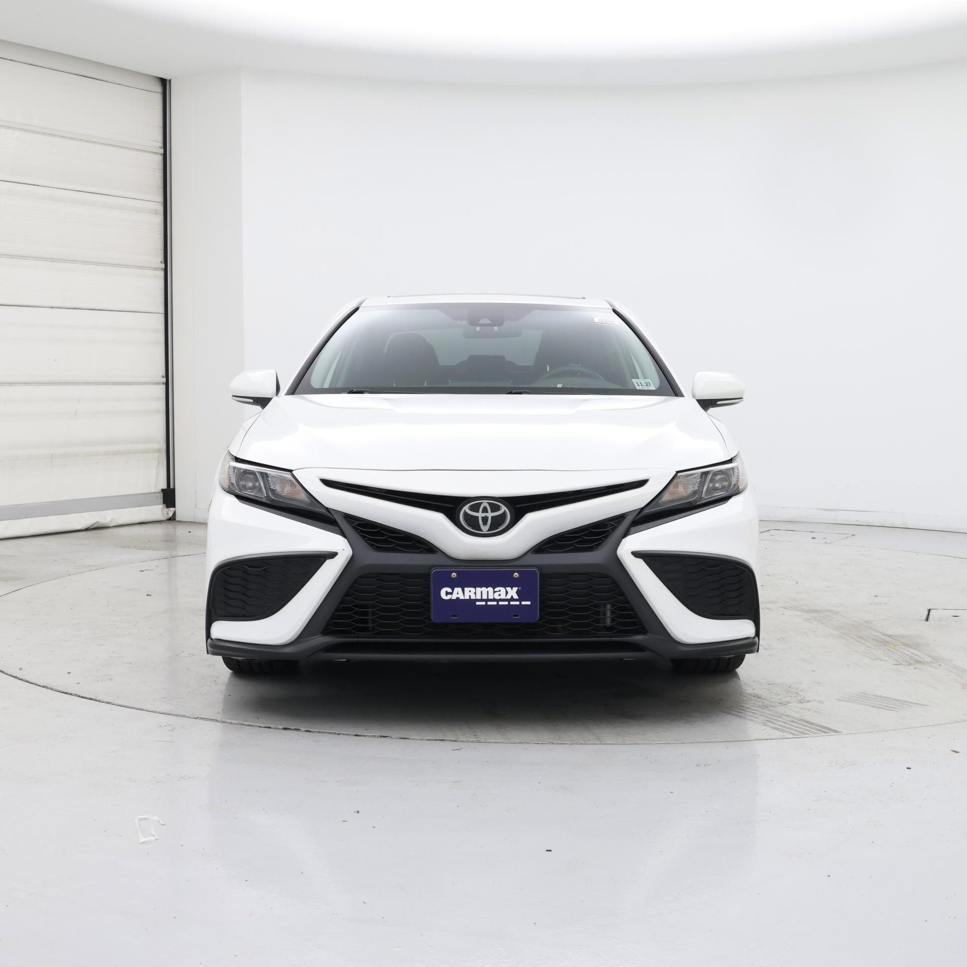 Thumbnail: 2023 Toyota Camry - 5
