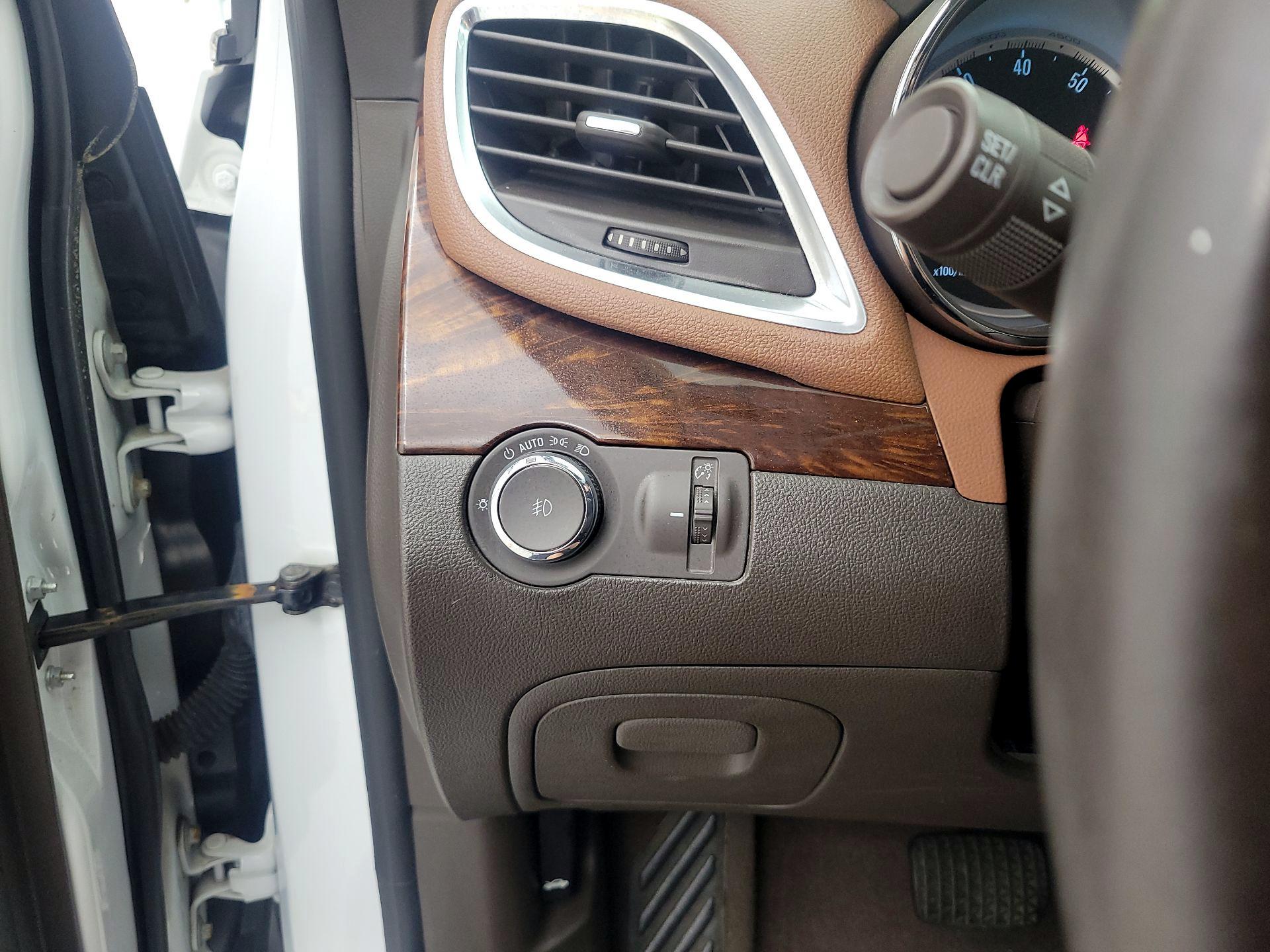 Thumbnail: 2016 Buick Encore - 13