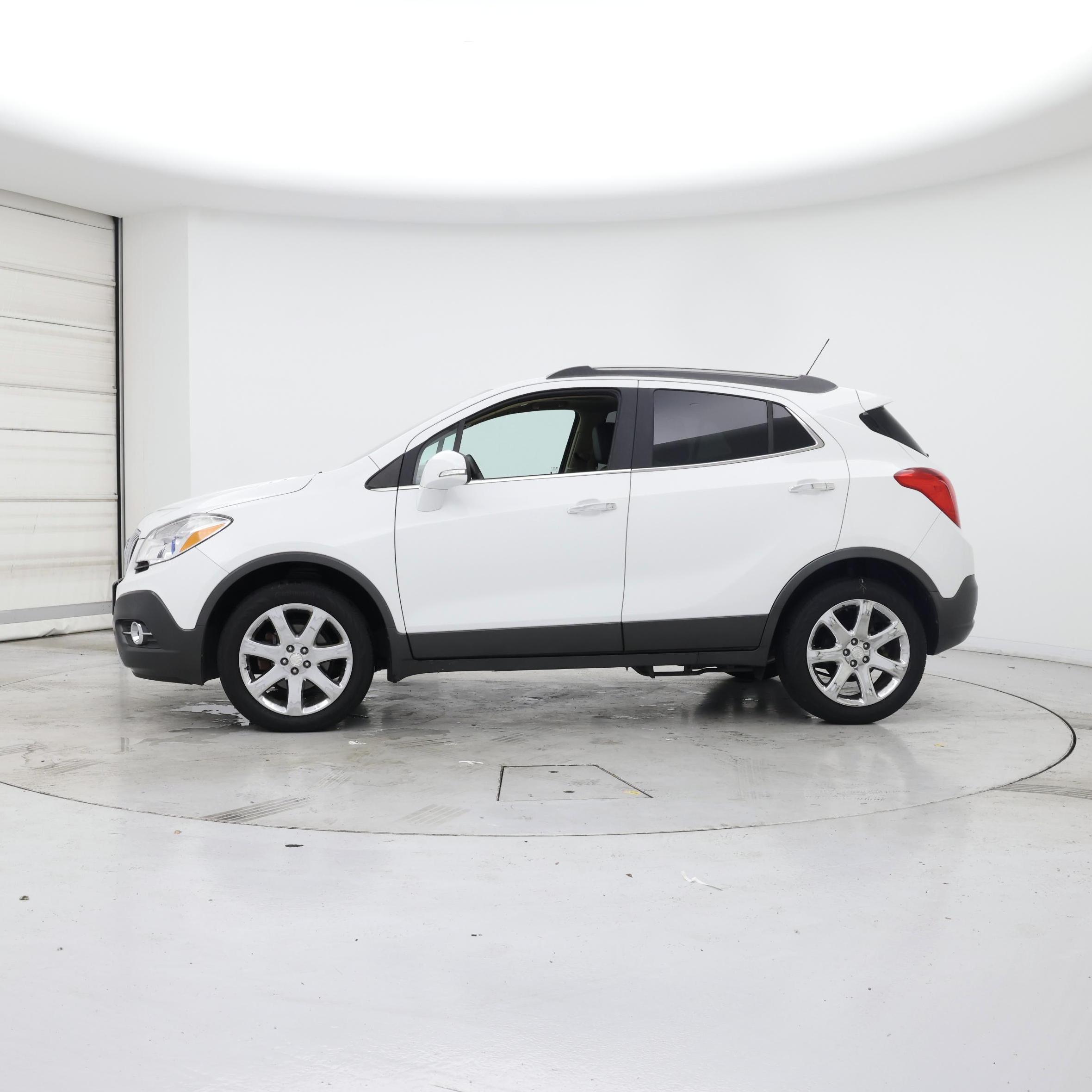 Thumbnail: 2016 Buick Encore - 3