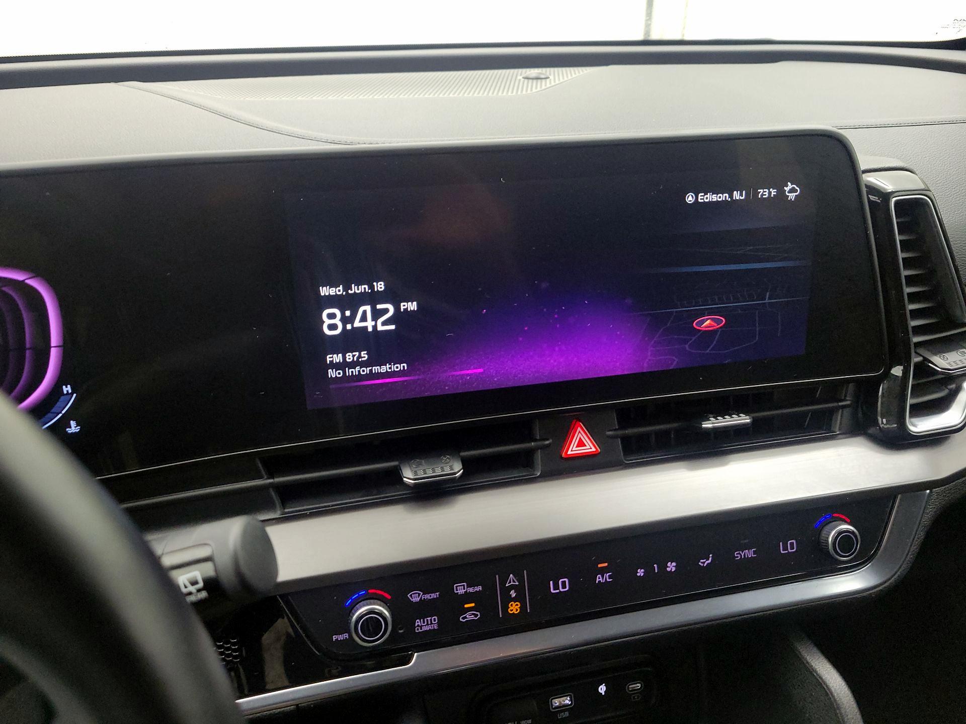 Thumbnail: 2023 Kia Sportage - 16