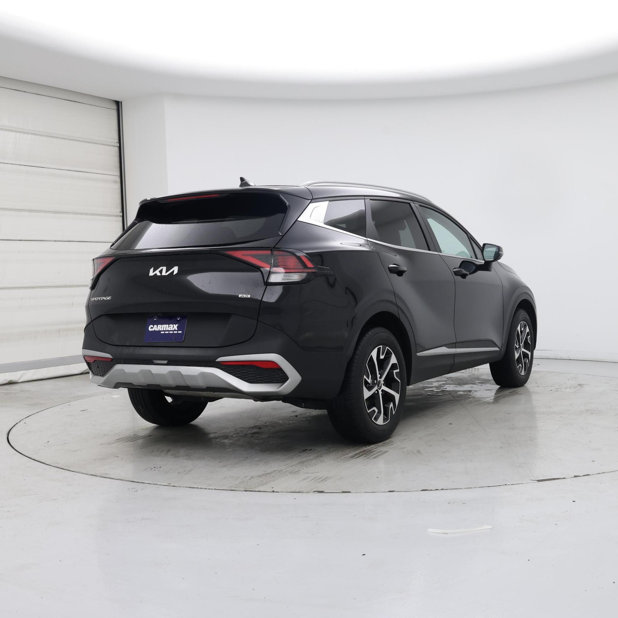 Thumbnail: 2023 Kia Sportage - 8