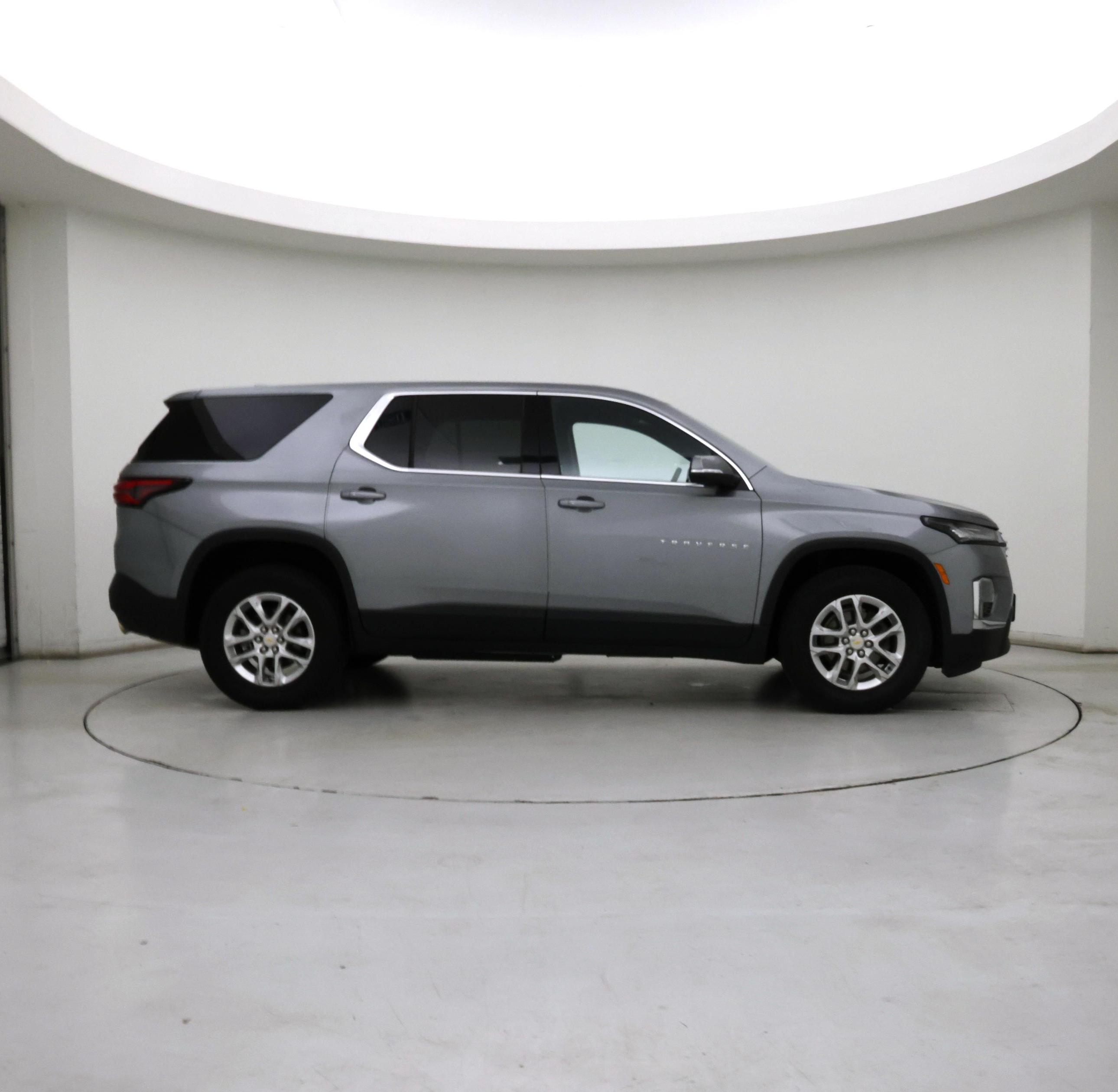 Thumbnail: 2023 Chevrolet Traverse - 7