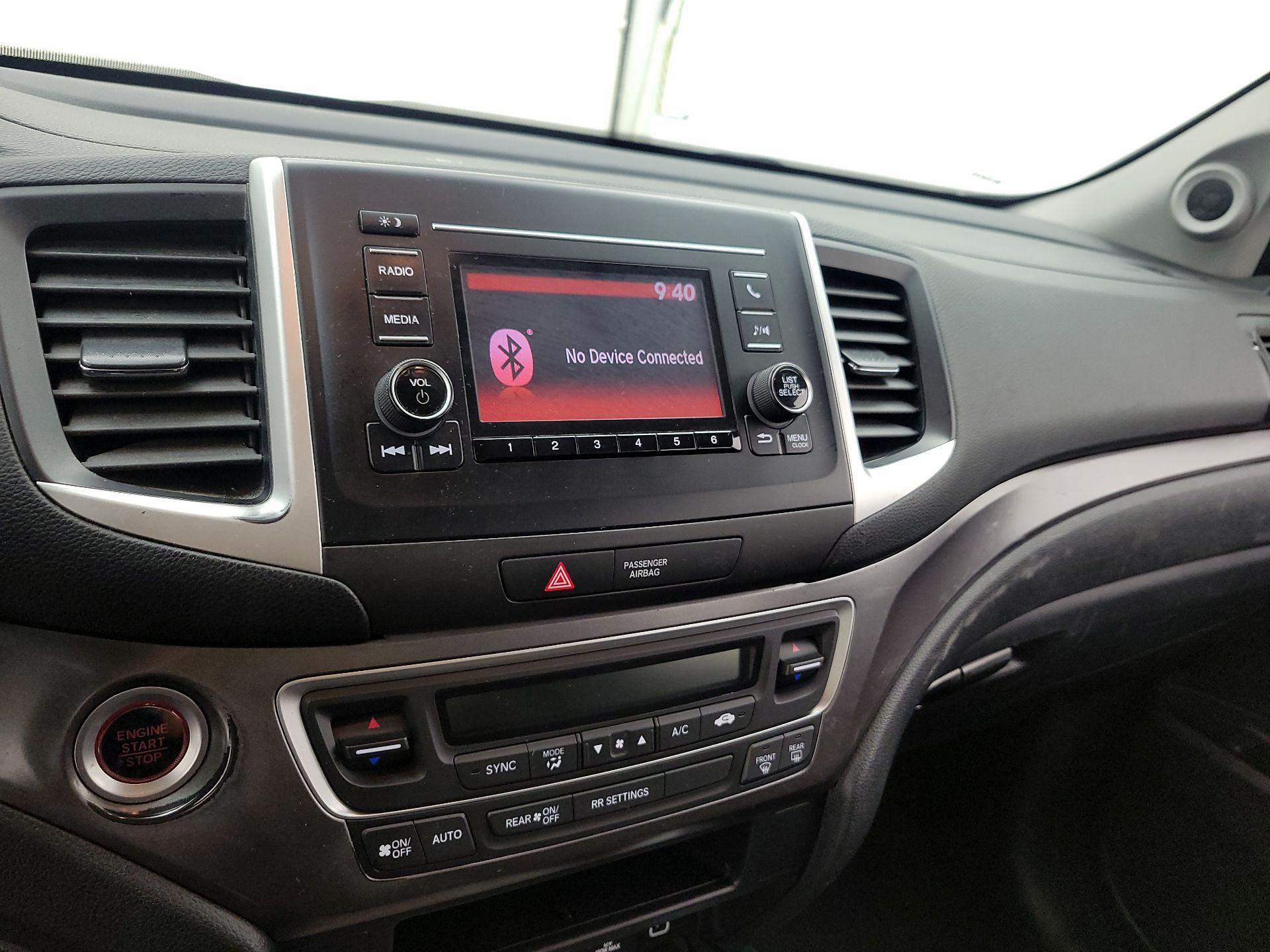 Thumbnail: 2019 Honda Ridgeline - 15