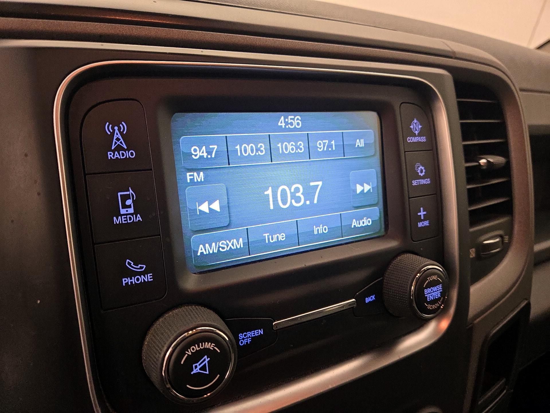 Thumbnail: 2019 RAM 1500 Classic - 15
