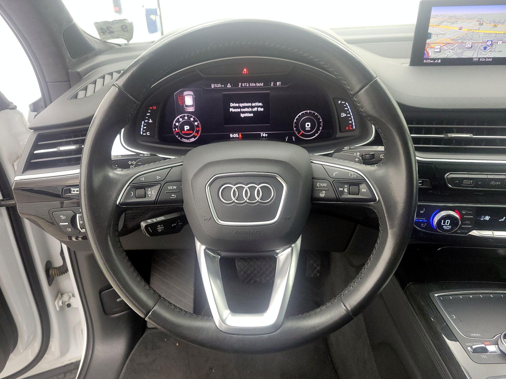 Thumbnail: 2019 Audi Q7 - 10