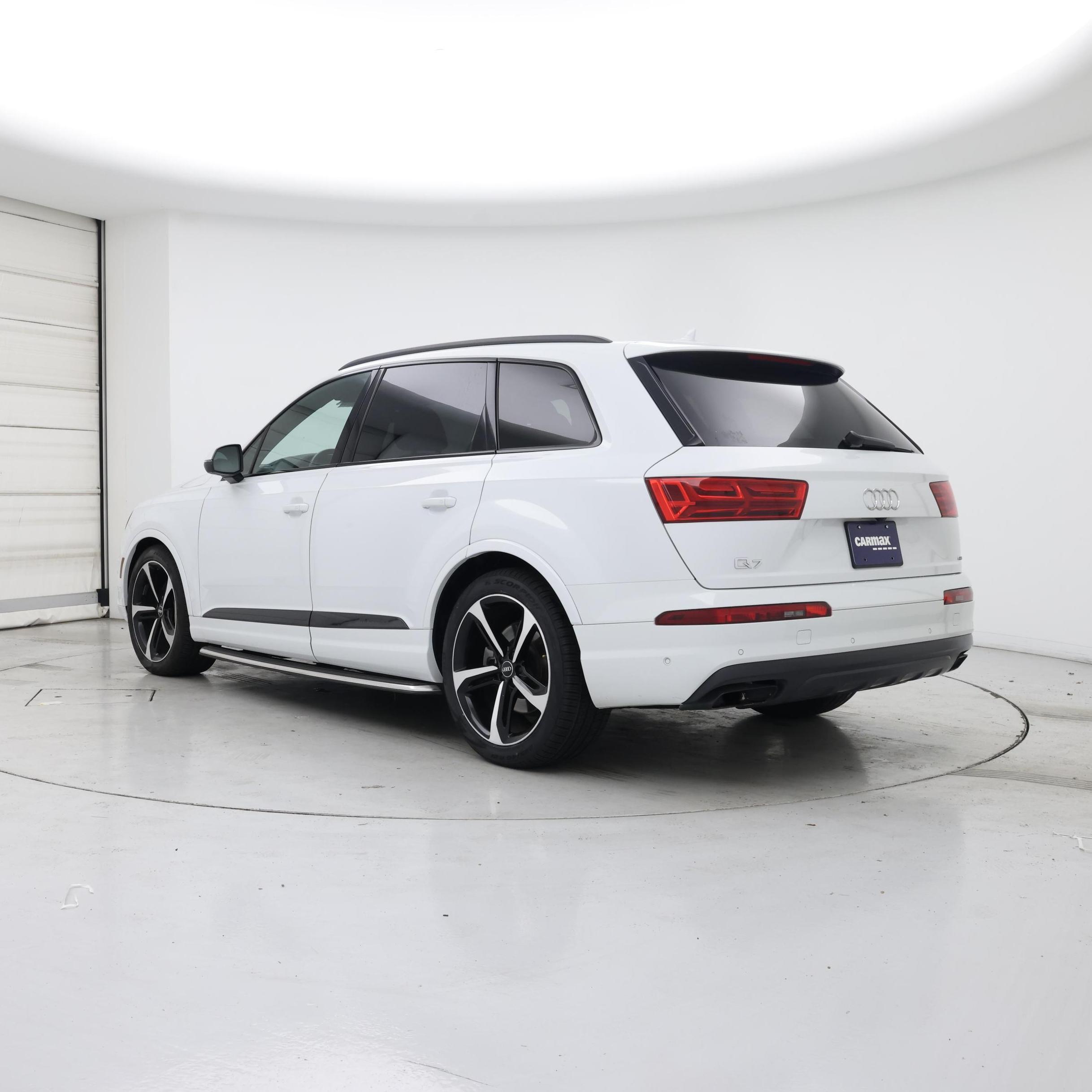 Thumbnail: 2019 Audi Q7 - 2