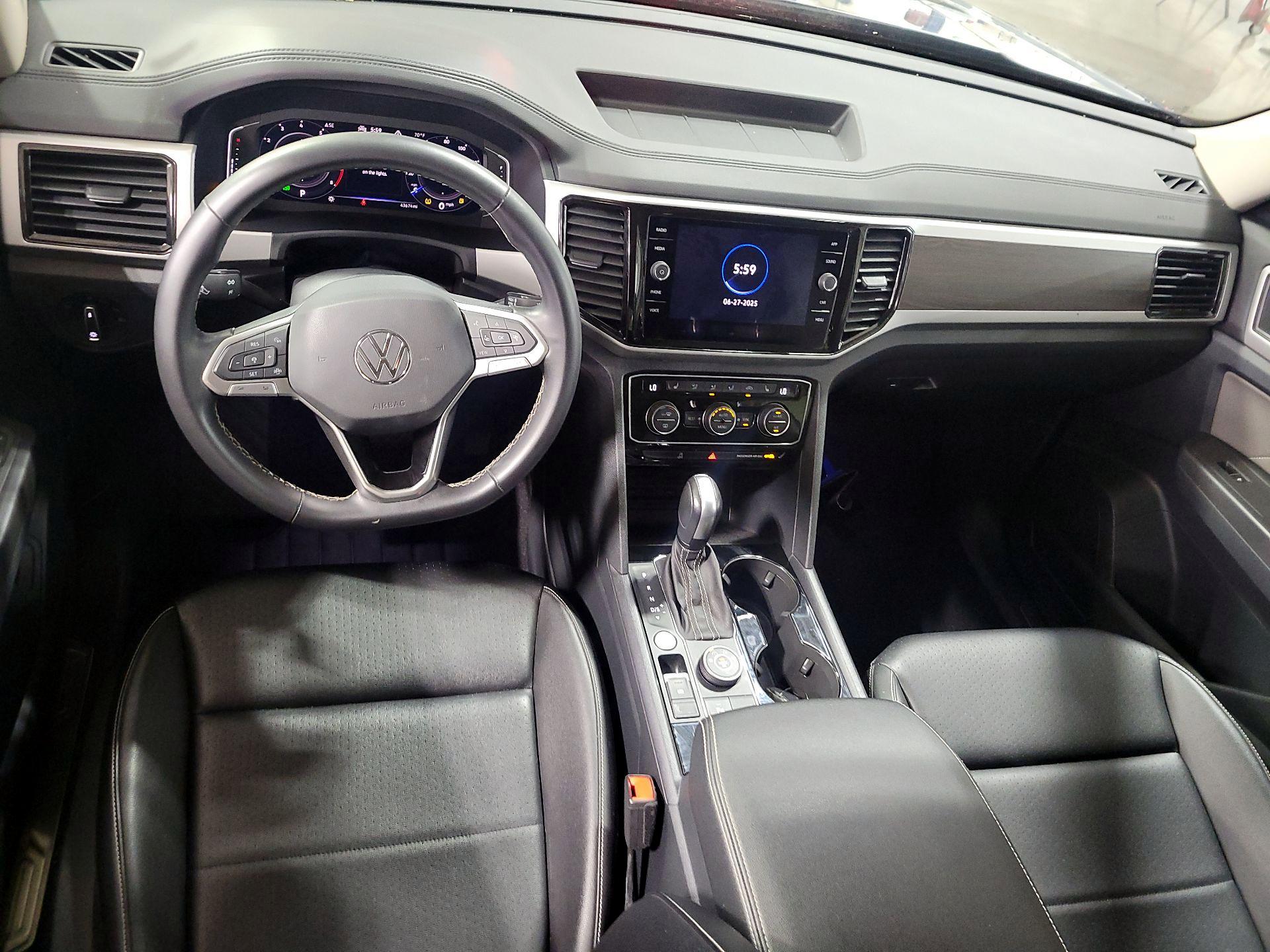 Thumbnail: 2022 Volkswagen Atlas - 9