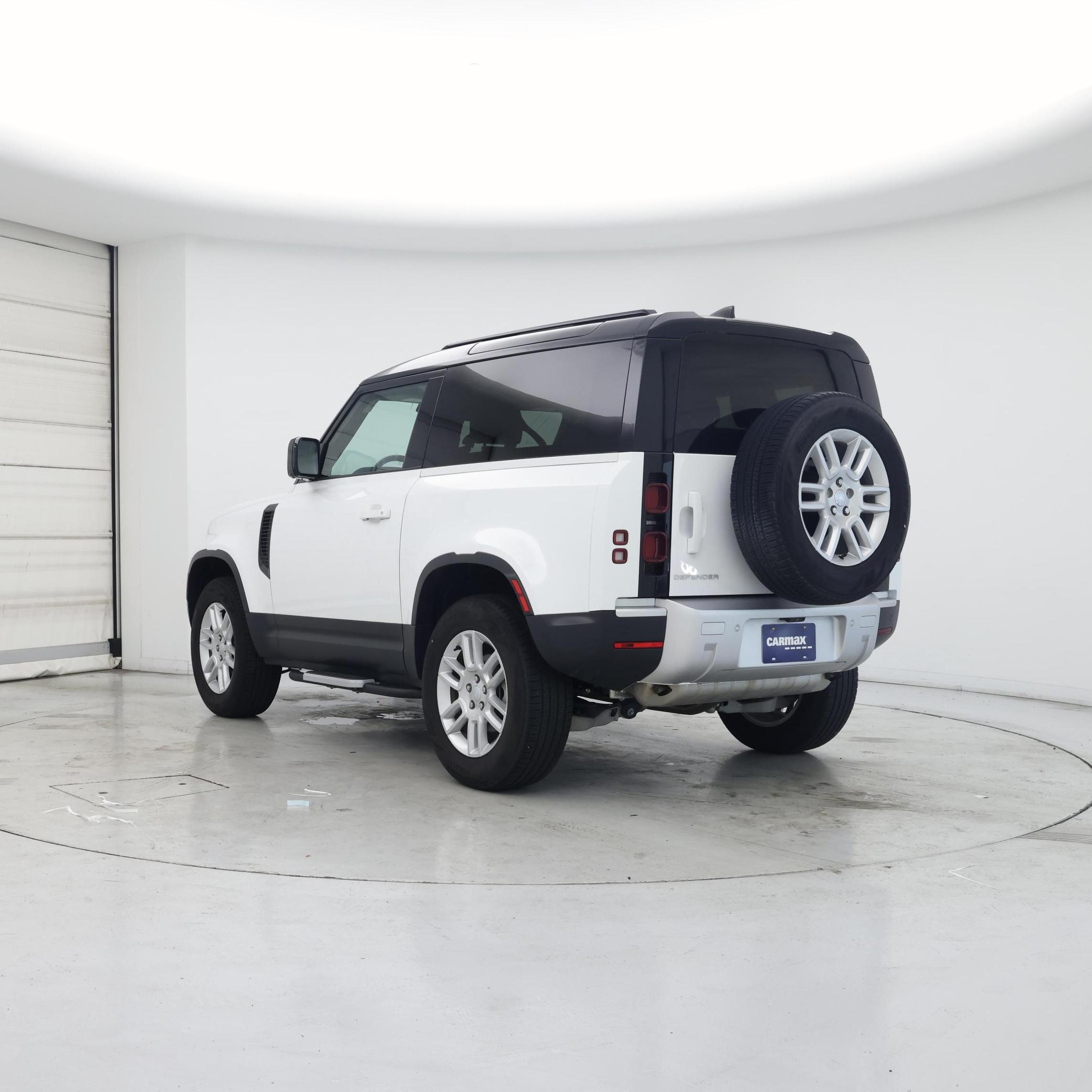 Thumbnail: 2023 Land Rover Defender - 2