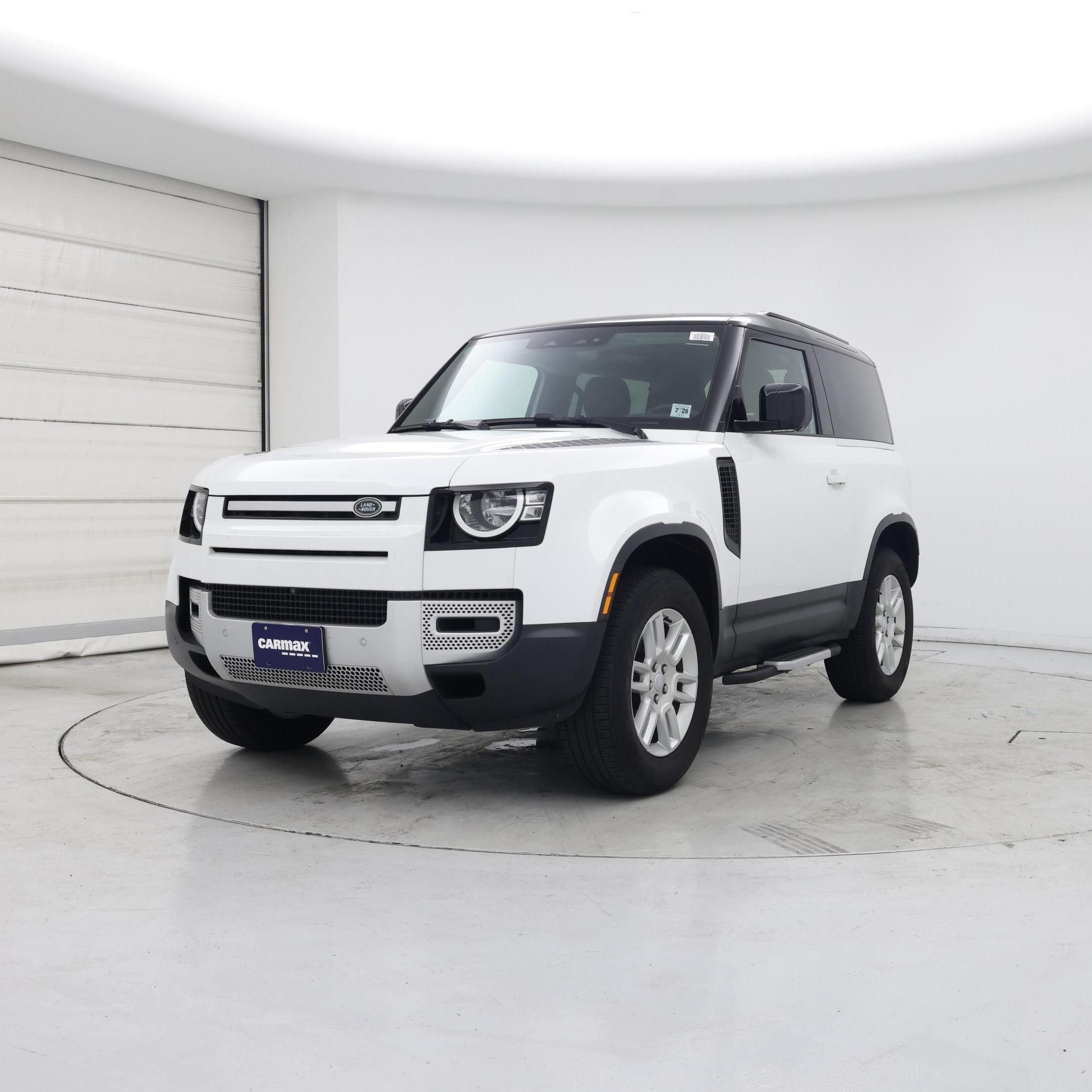 Thumbnail: 2023 Land Rover Defender - 4