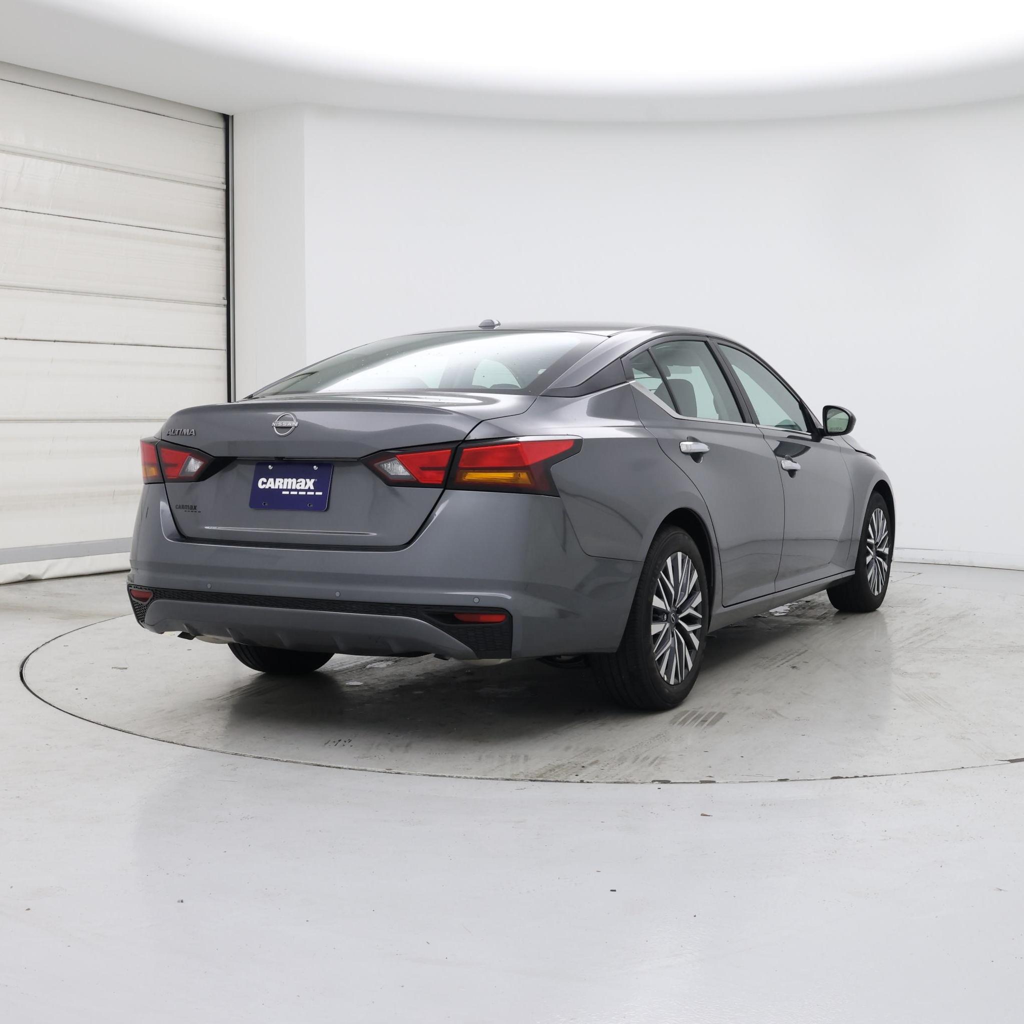 Thumbnail: 2025 Nissan Altima - 8