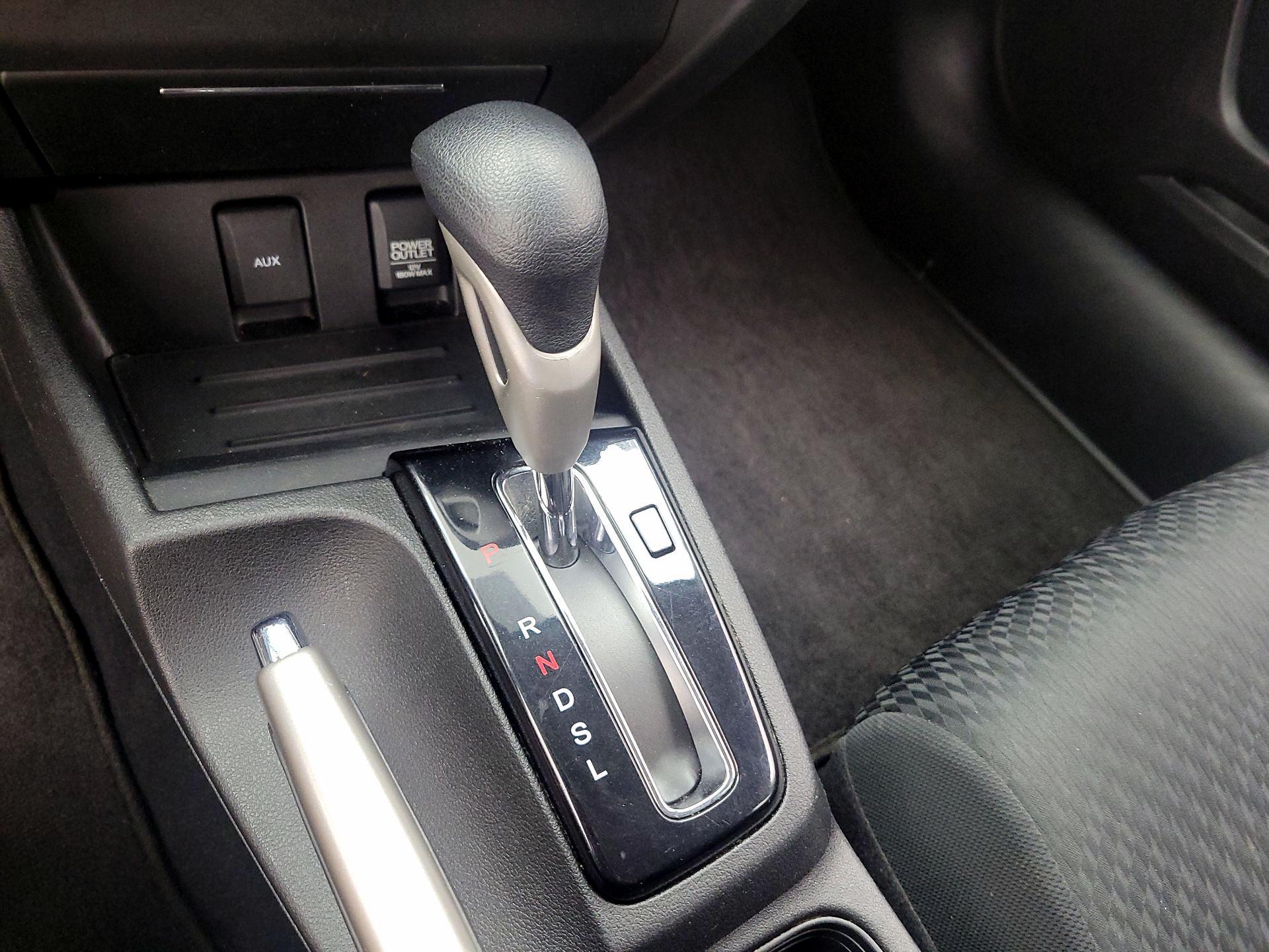 Thumbnail: 2015 Honda Civic - 17