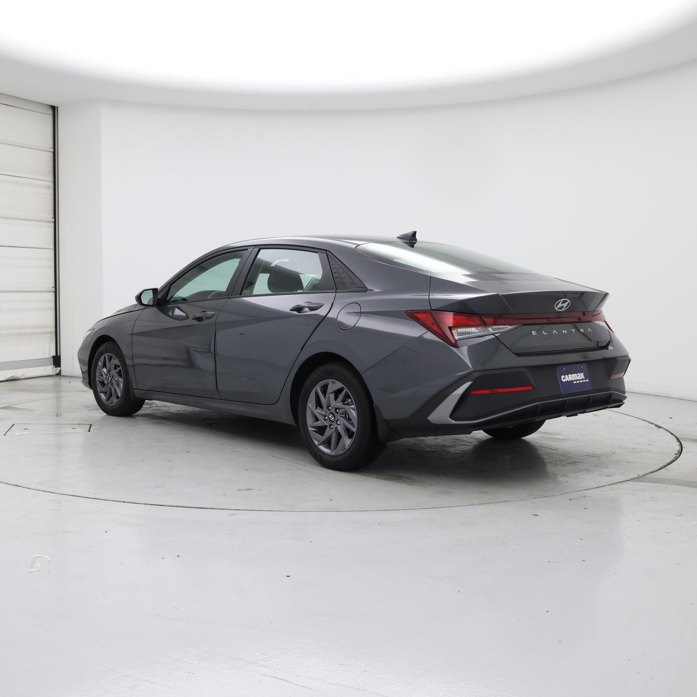 Thumbnail: 2024 Hyundai Elantra - 2