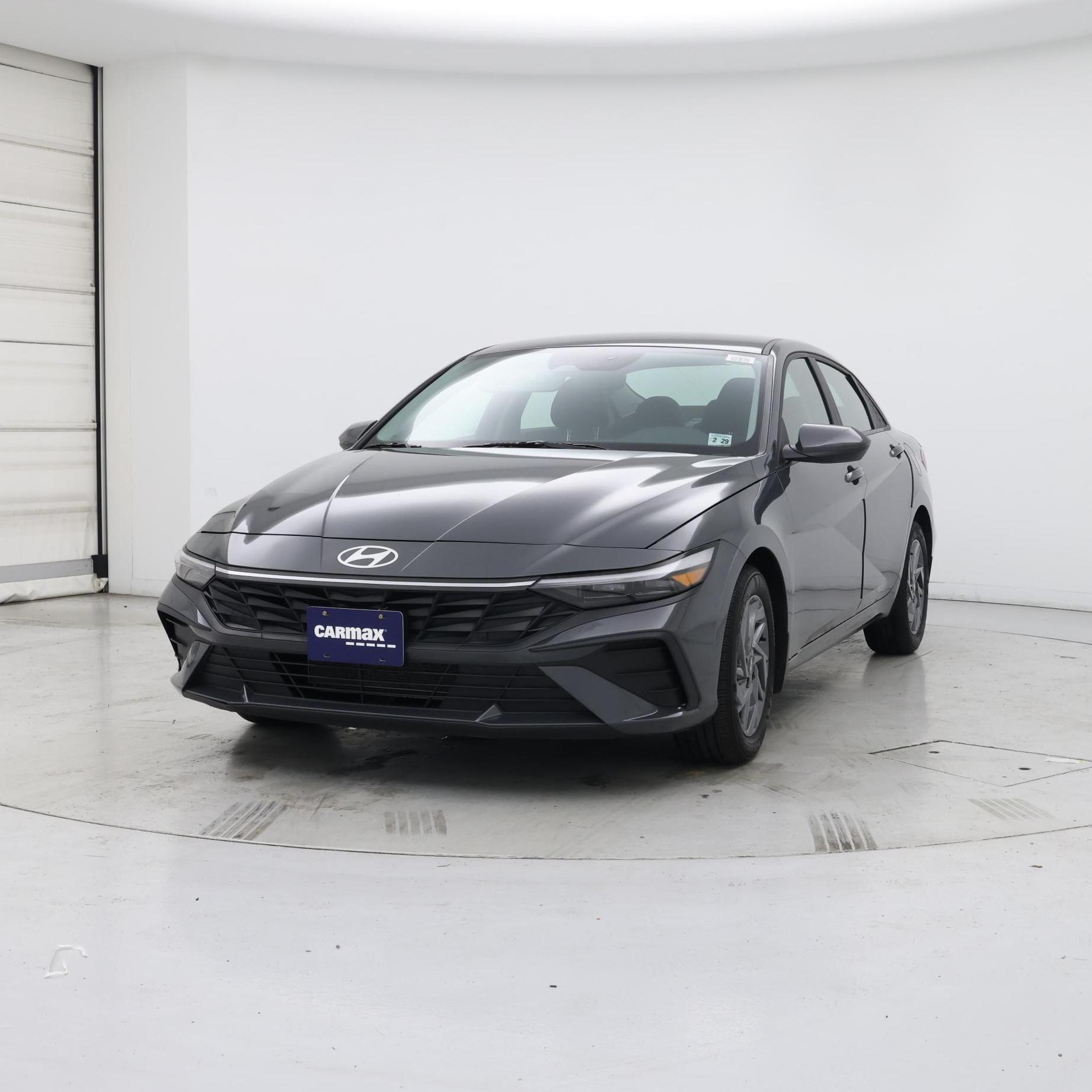 Thumbnail: 2024 Hyundai Elantra - 4