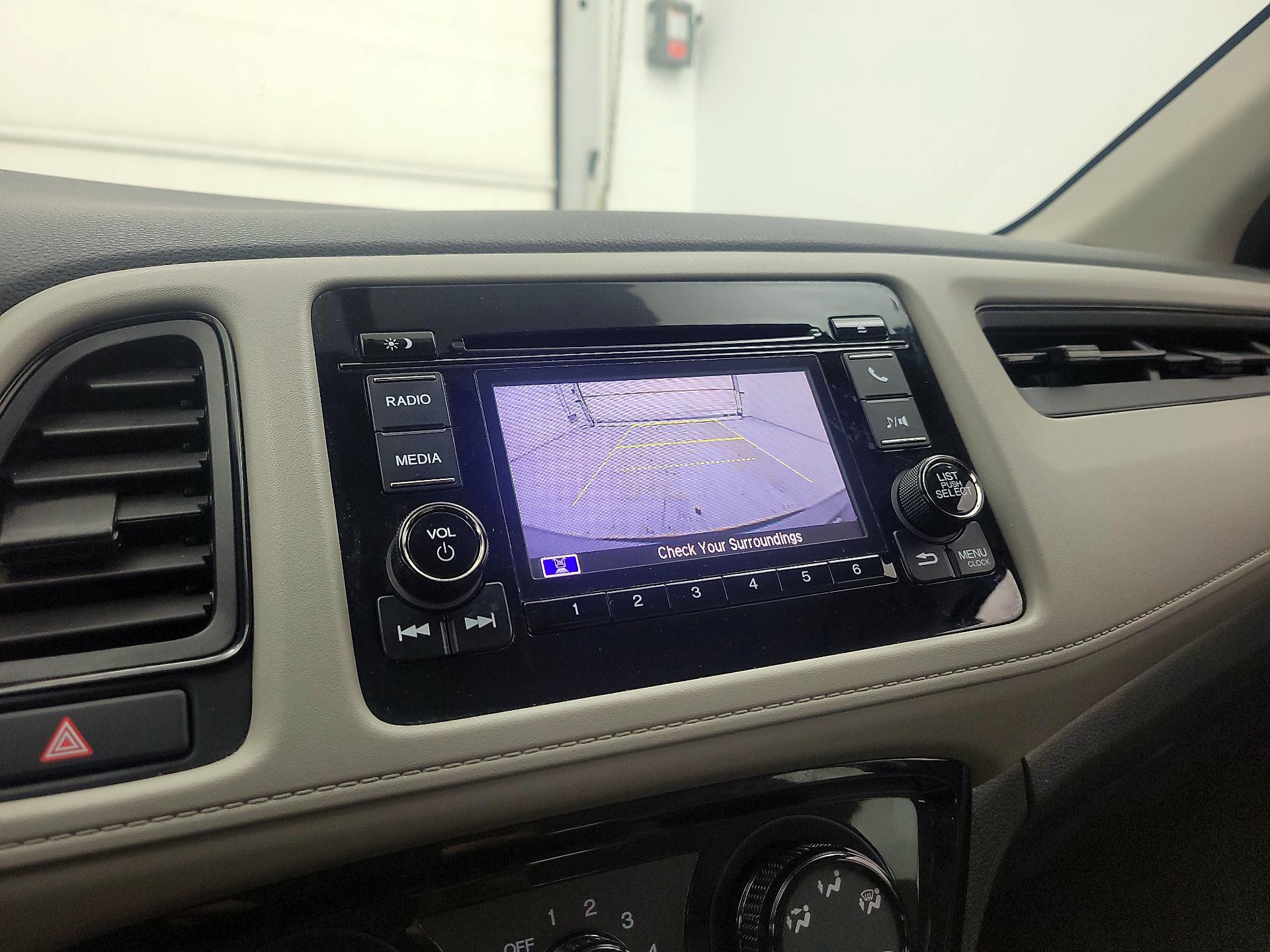Thumbnail: 2019 Honda HR-V - 14