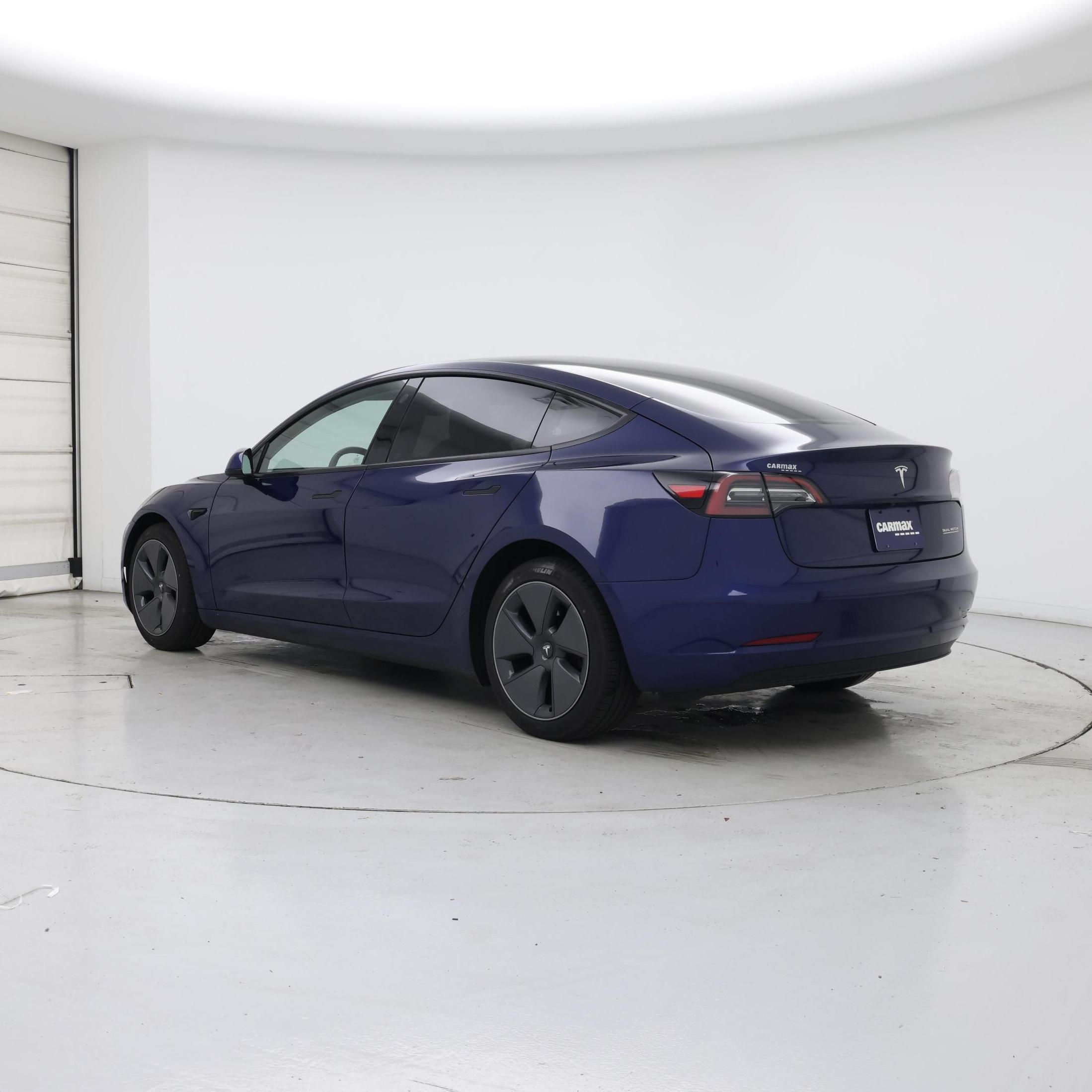 Thumbnail: 2023 Tesla Model 3 - 2