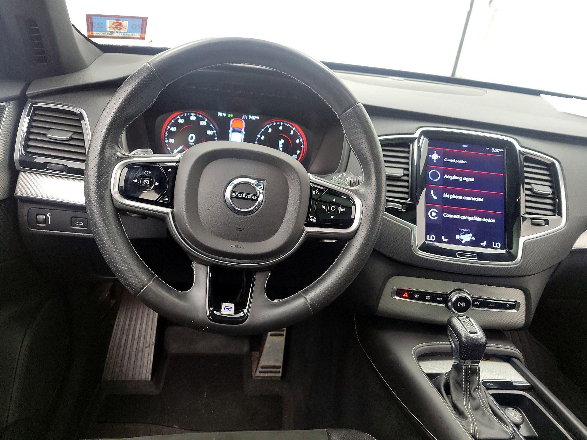 Thumbnail: 2017 Volvo XC90 - 10