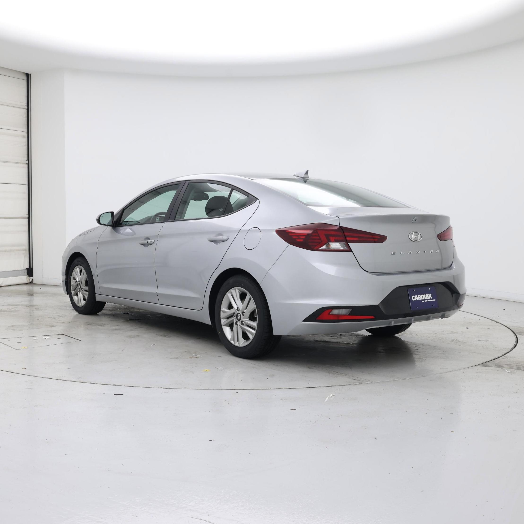 Thumbnail: 2020 Hyundai Elantra - 2