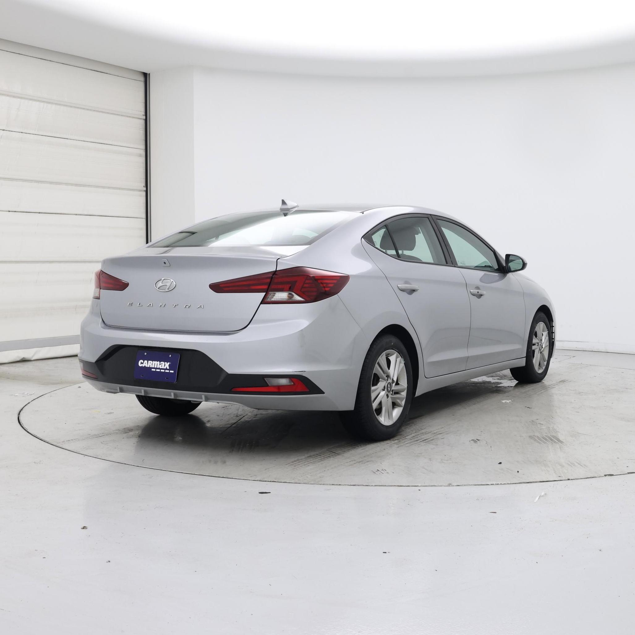 Thumbnail: 2020 Hyundai Elantra - 8