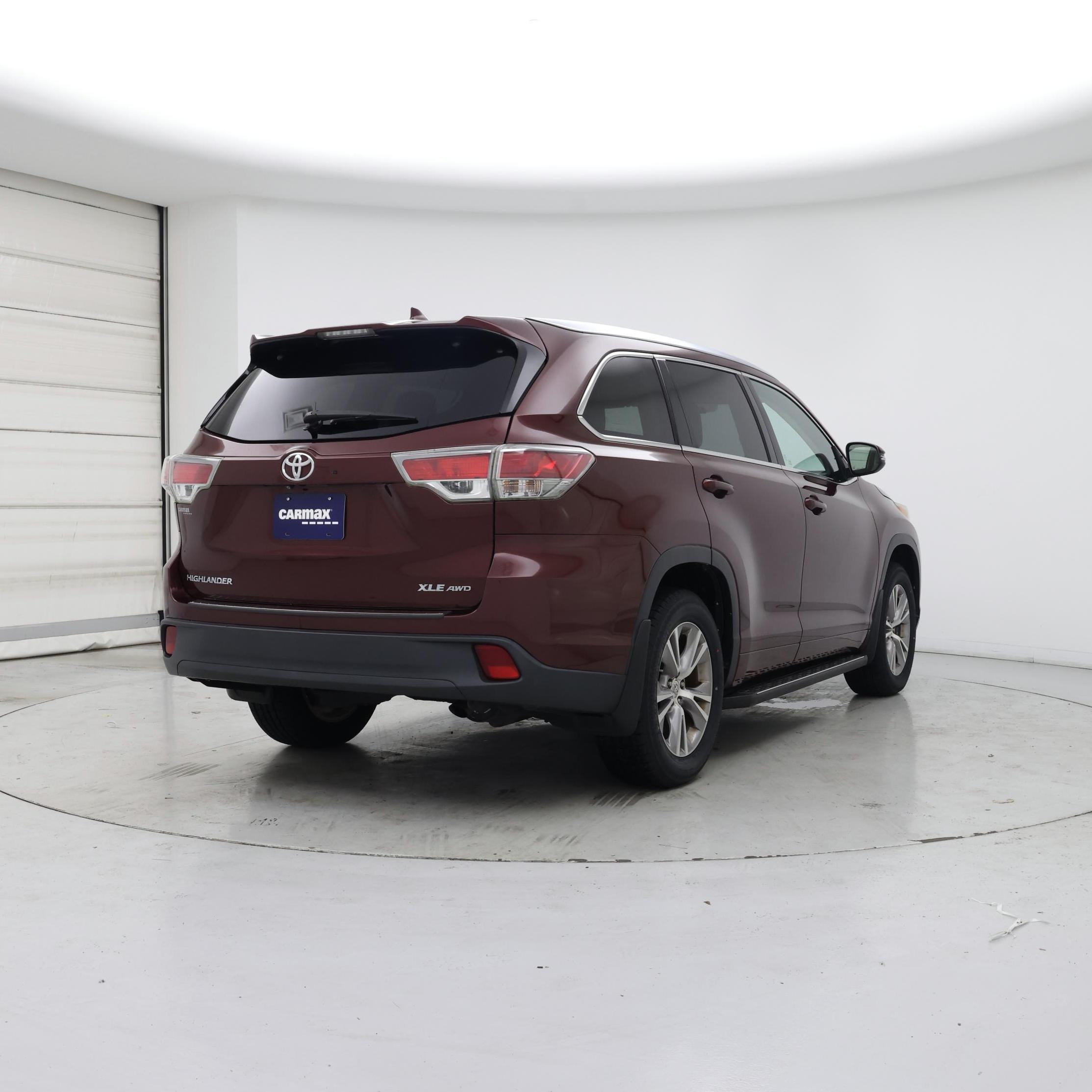 Thumbnail: 2014 Toyota Highlander - 8