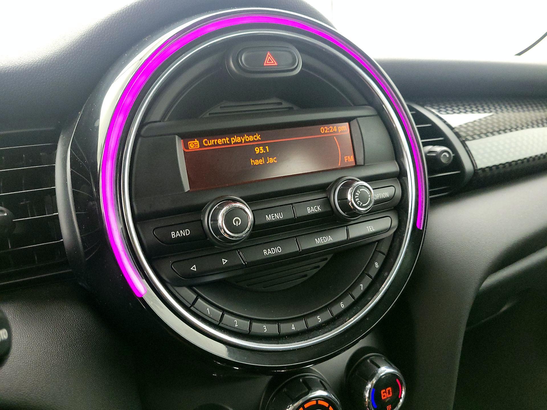 Thumbnail: 2016 MINI Cooper Hardtop - 13