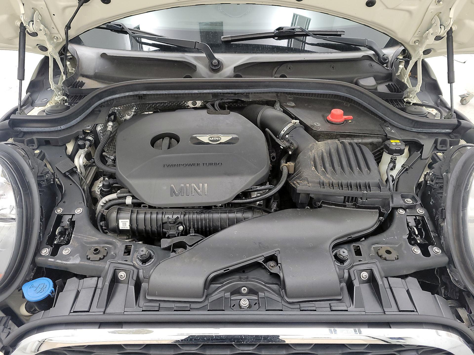 Thumbnail: 2016 MINI Cooper Hardtop - 19