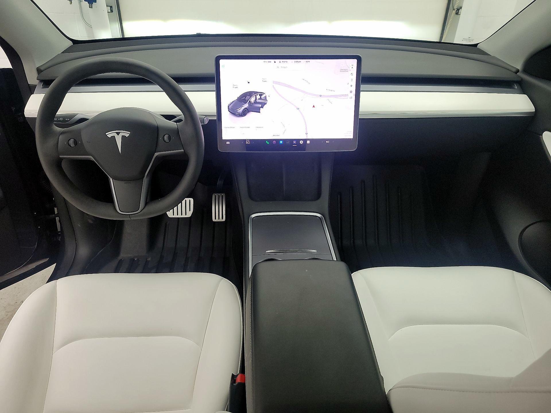 Thumbnail: 2022 Tesla Model Y - 9