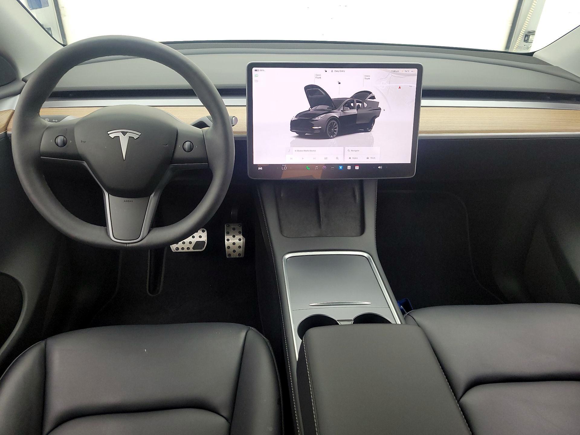 Thumbnail: 2023 Tesla Model Y - 9