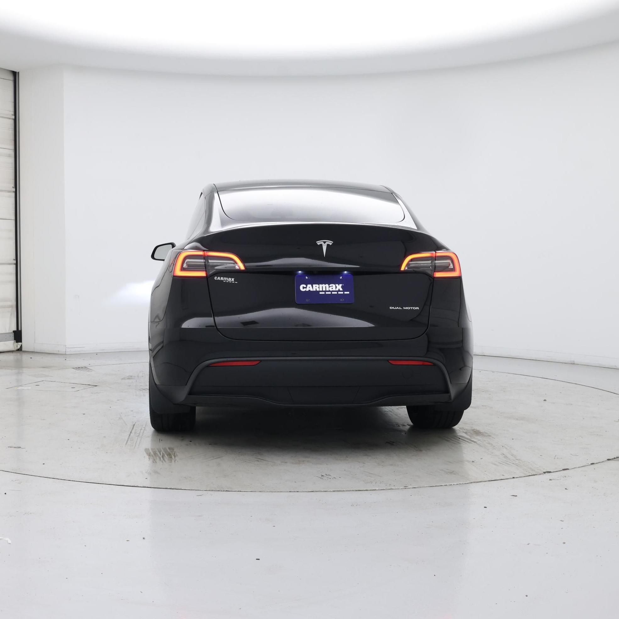 Thumbnail: 2023 Tesla Model Y - 6