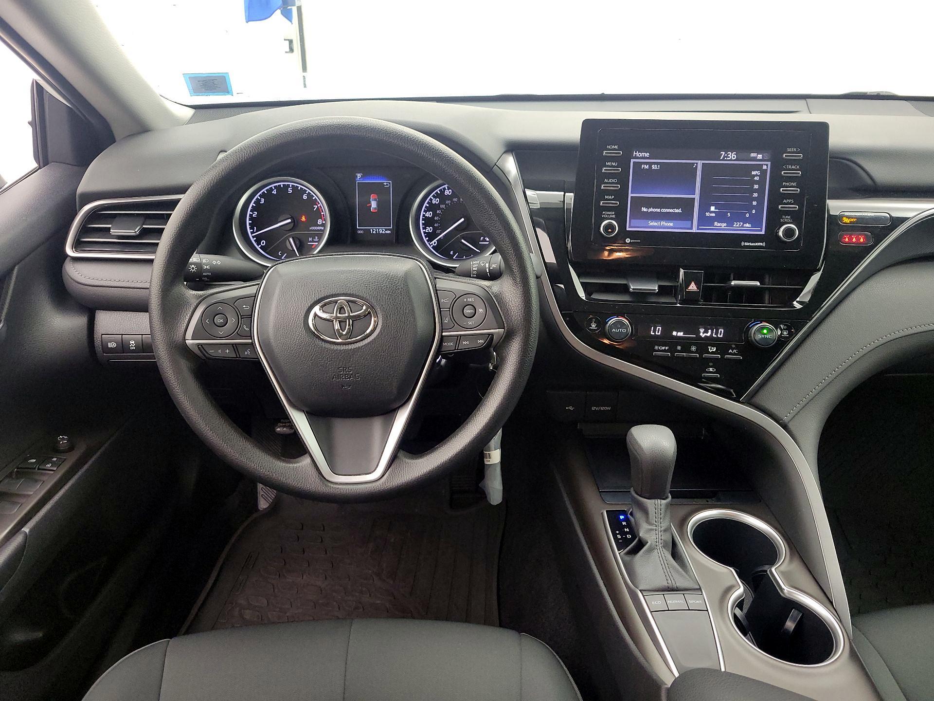 Thumbnail: 2022 Toyota Camry - 10
