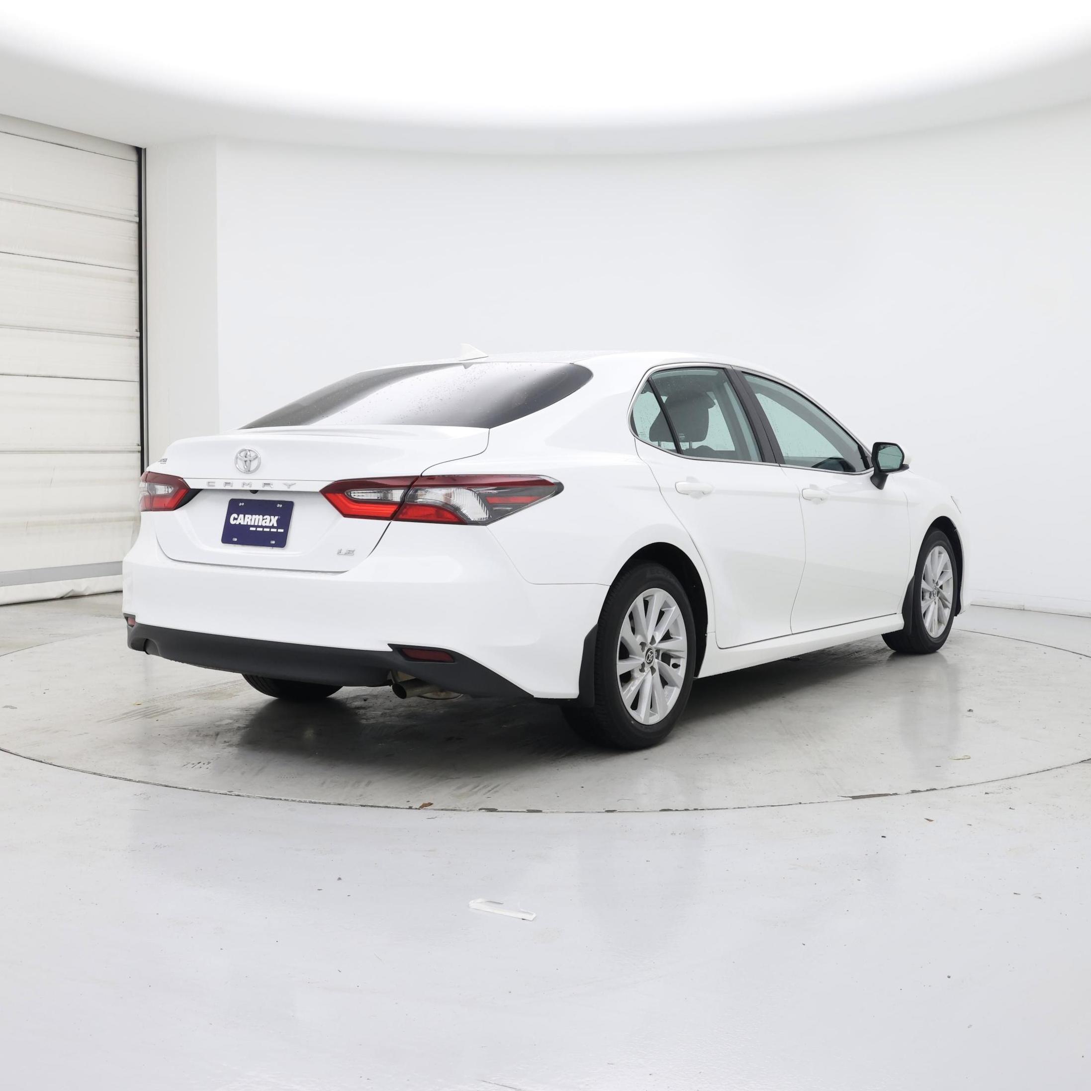 Thumbnail: 2022 Toyota Camry - 8
