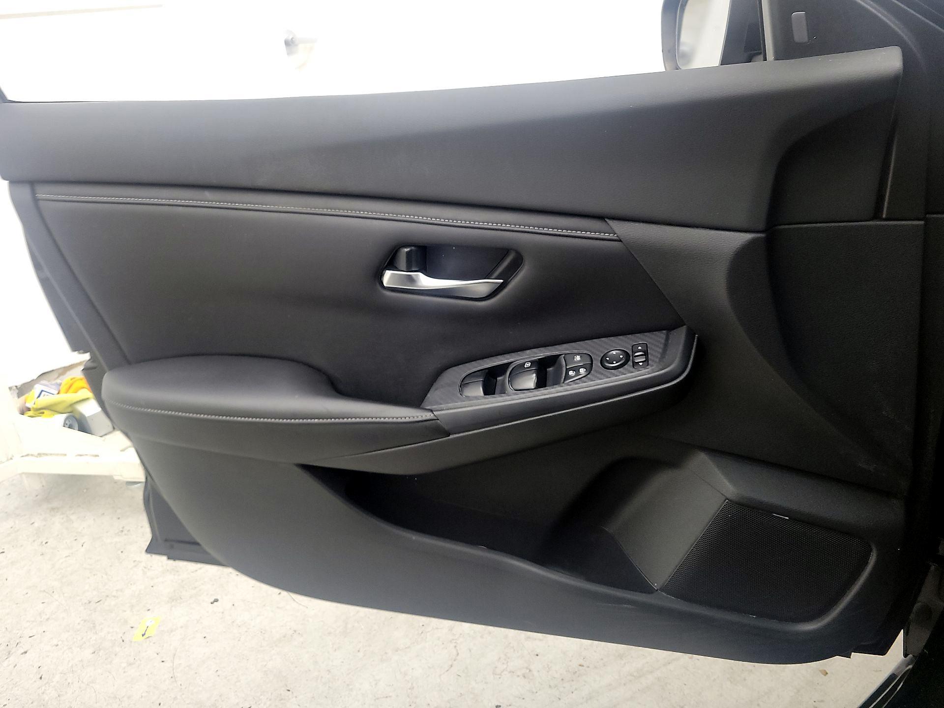 Thumbnail: 2020 Nissan Sentra - 12