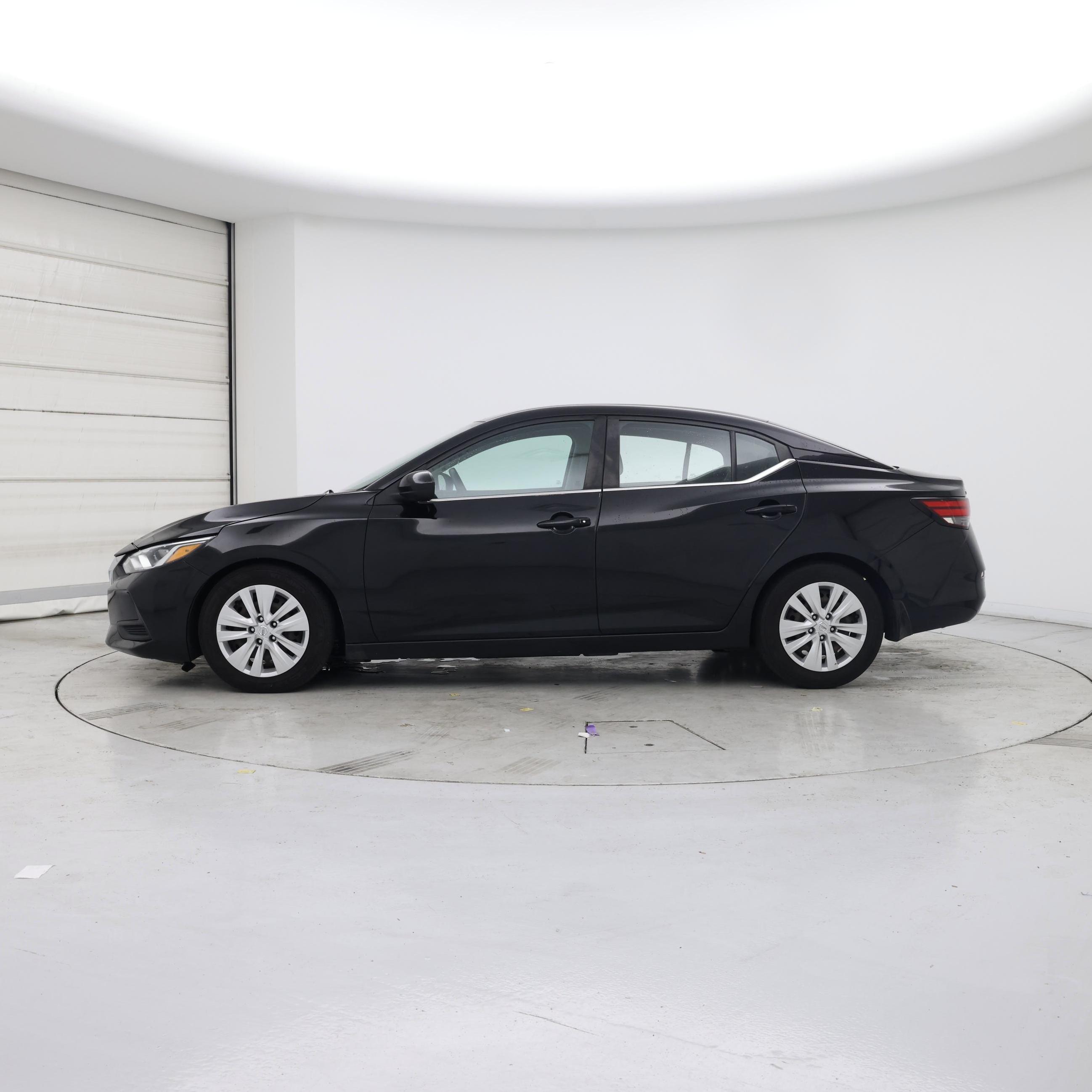 Thumbnail: 2020 Nissan Sentra - 3