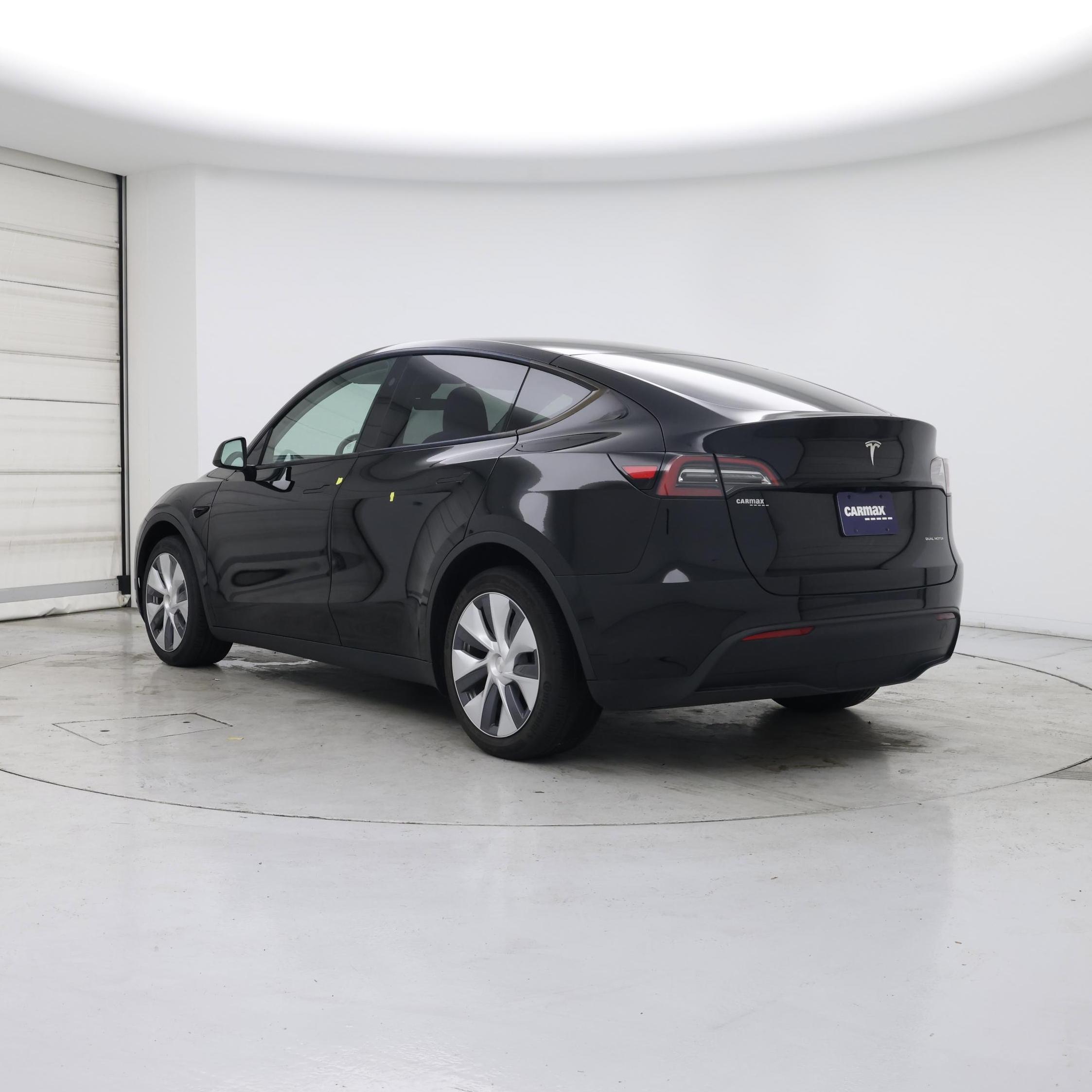 Thumbnail: 2023 Tesla Model Y - 2