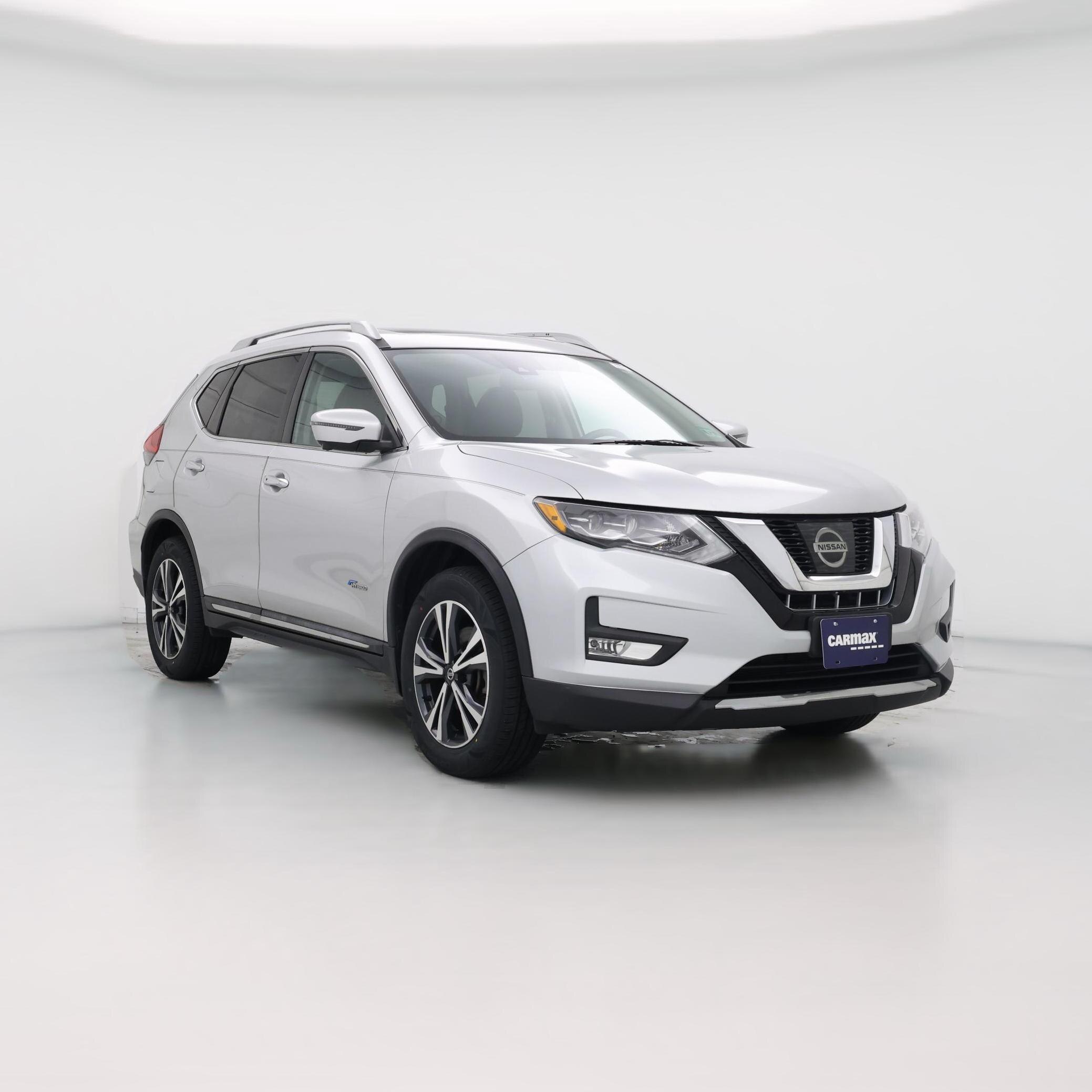 Thumbnail: 2017 Nissan Rogue - 1