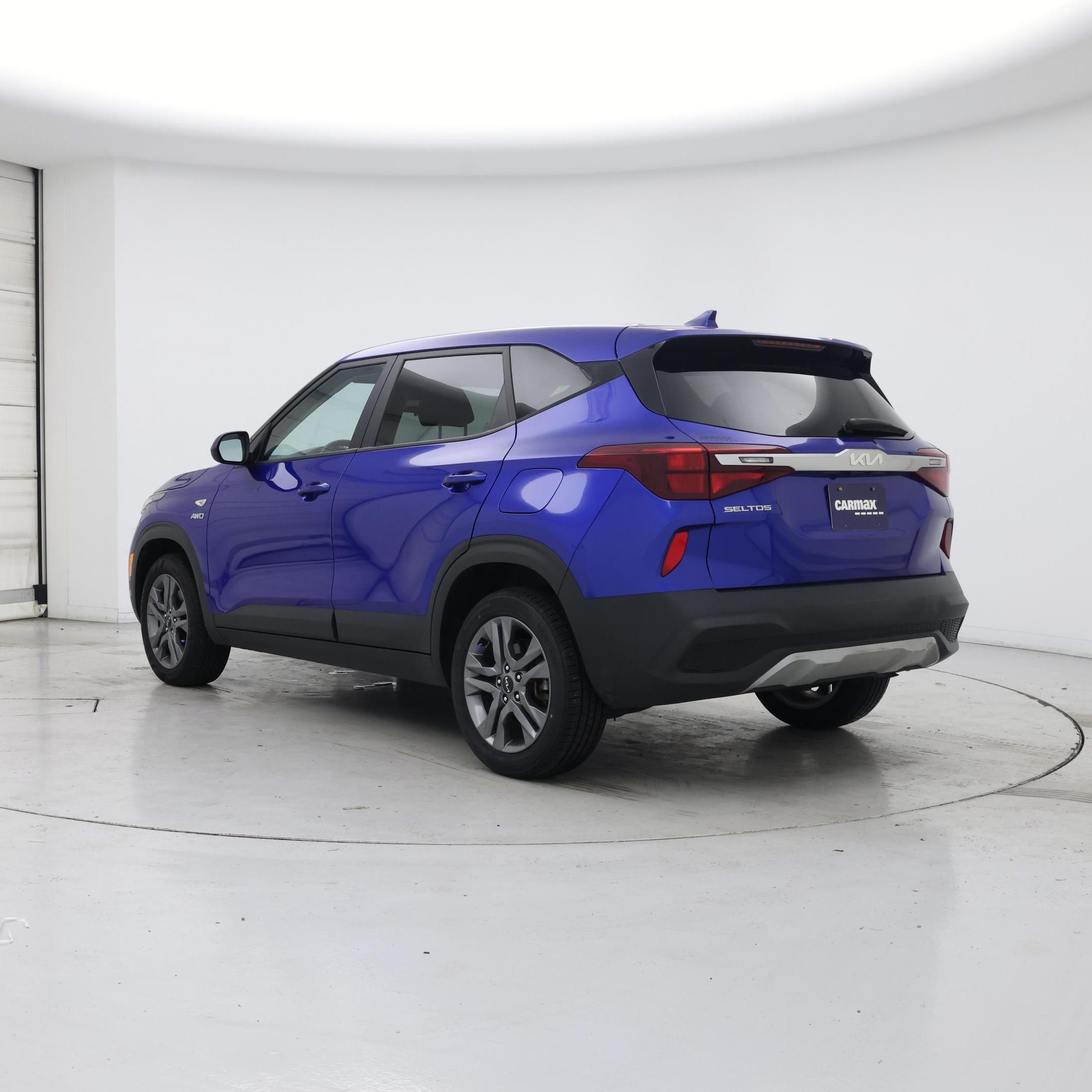 Thumbnail: 2023 Kia Seltos - 2
