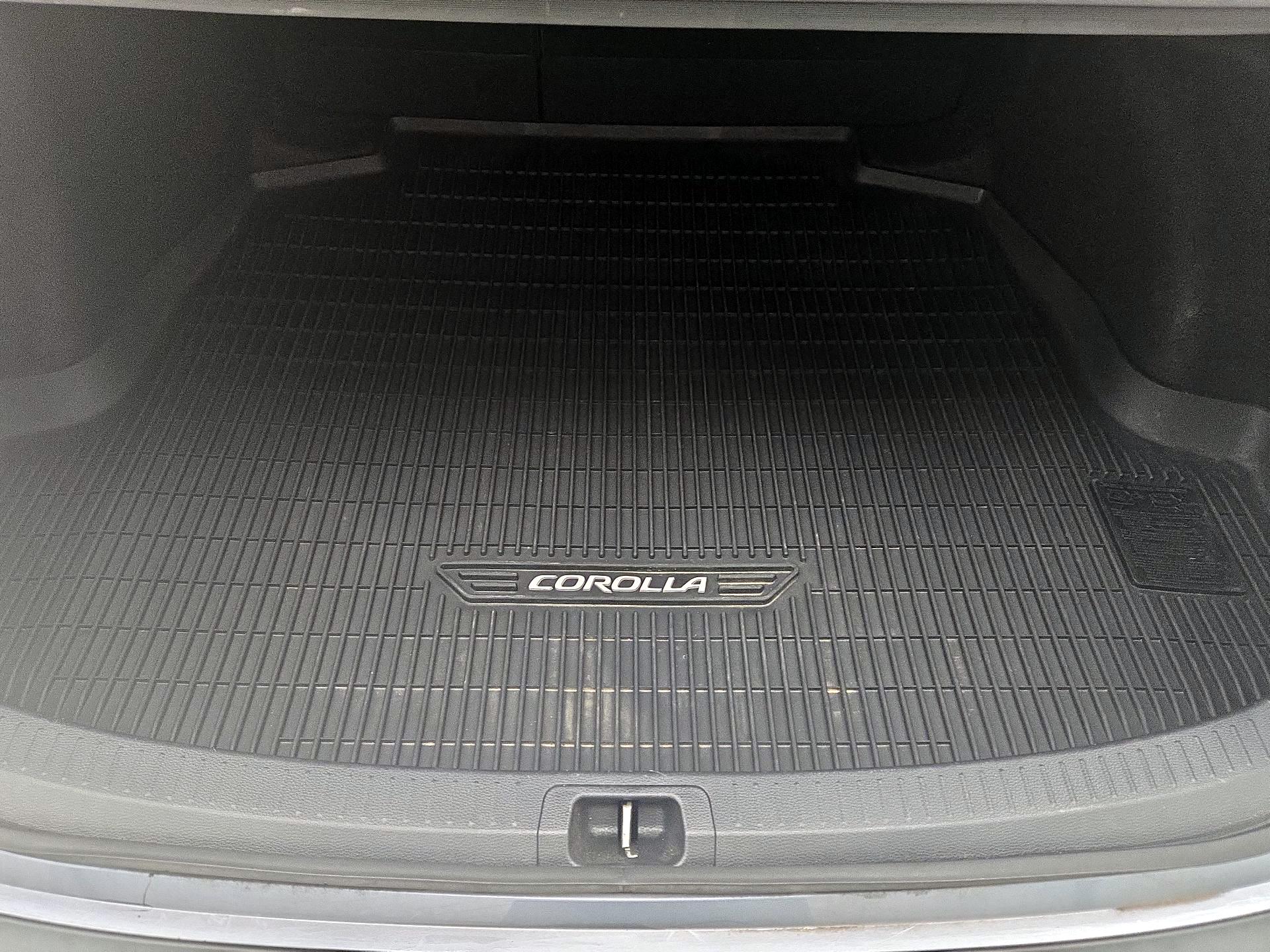 Thumbnail: 2020 Toyota Corolla - 18