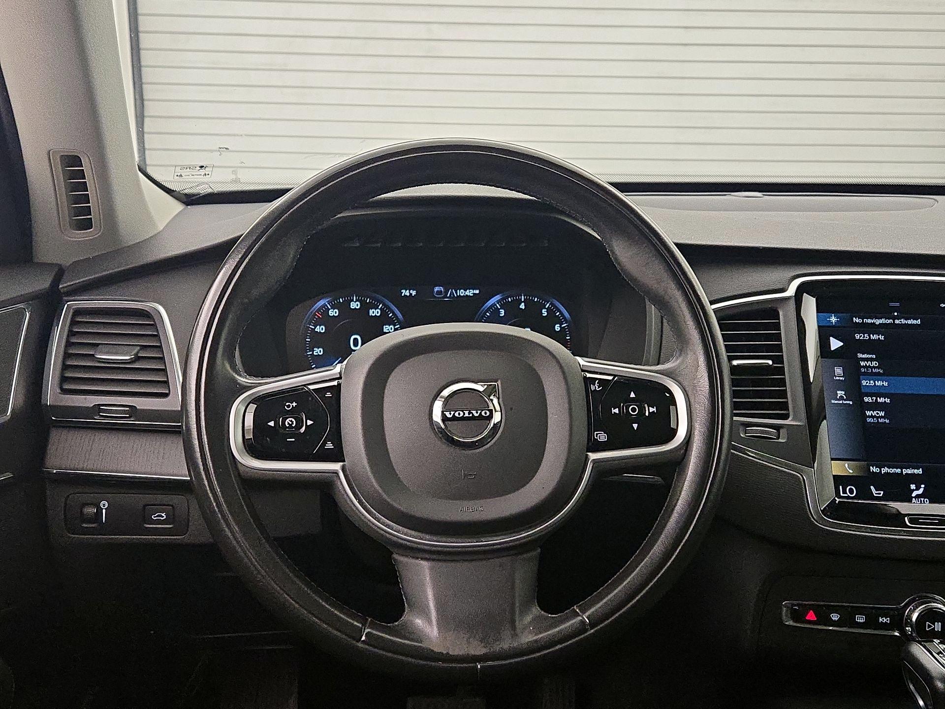 Thumbnail: 2020 Volvo XC90 - 10