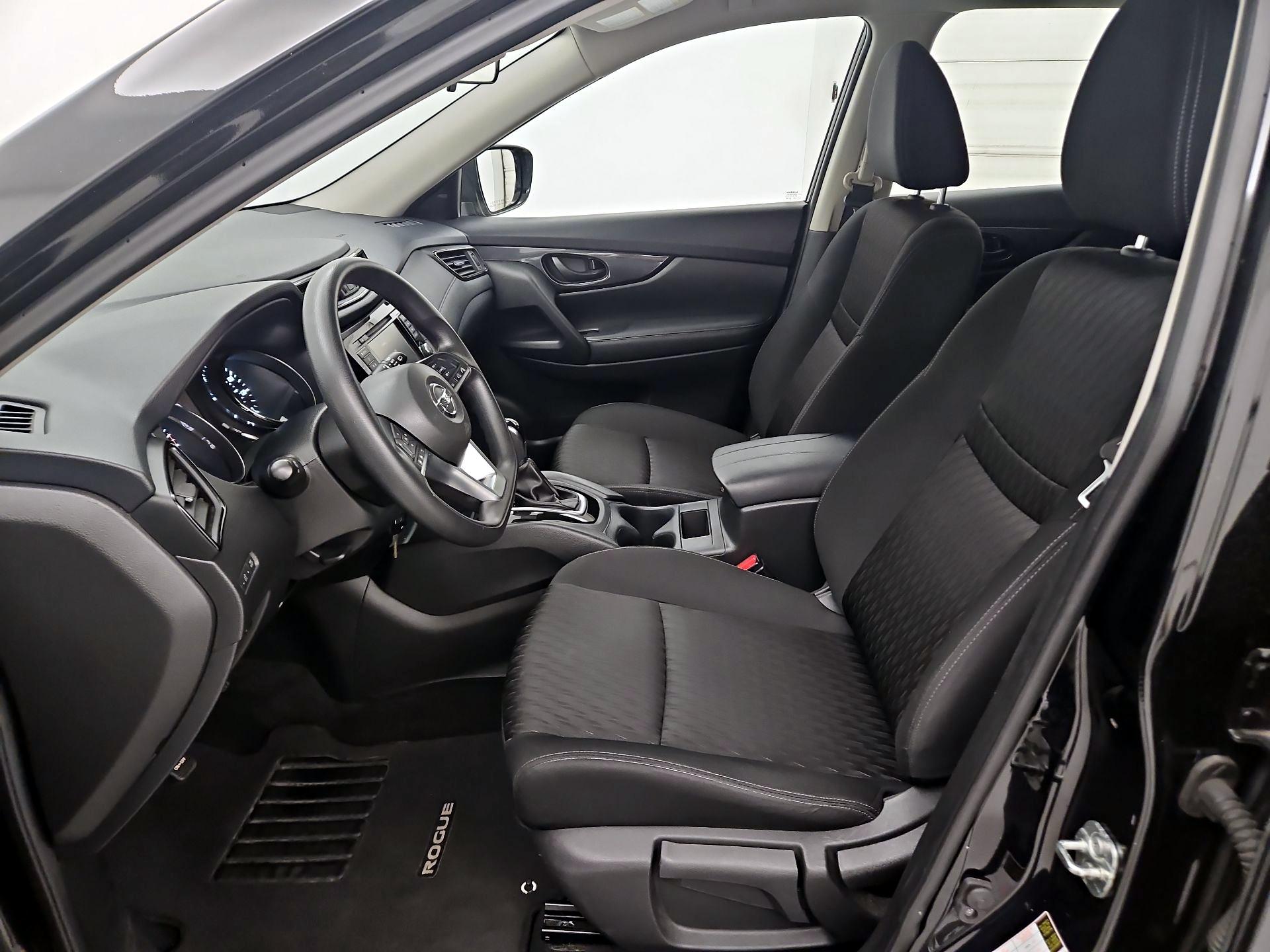 Thumbnail: 2020 Nissan Rogue - 11