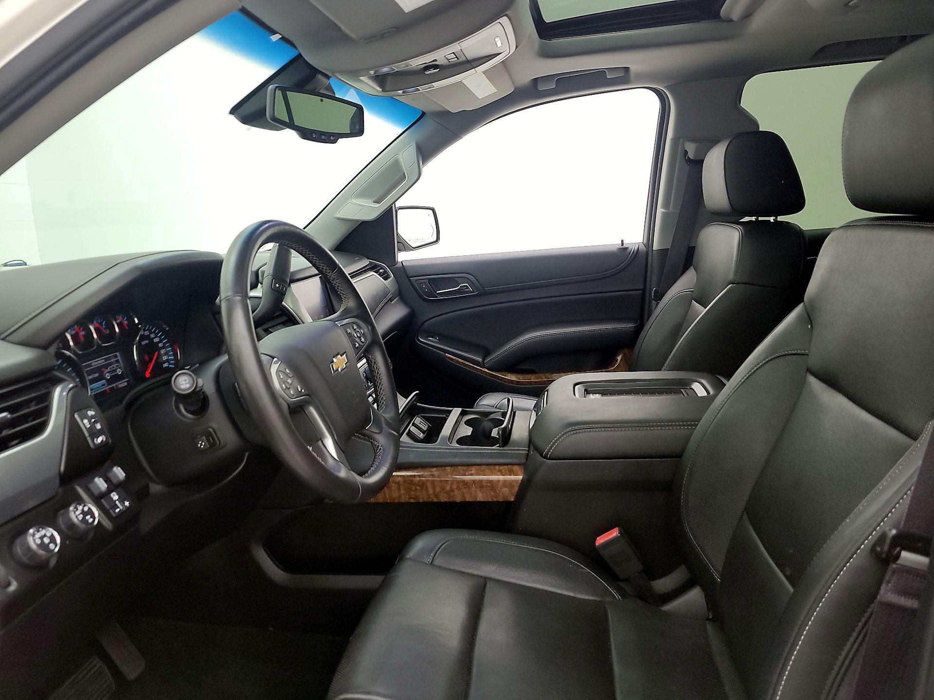 Thumbnail: 2015 Chevrolet Suburban - 11