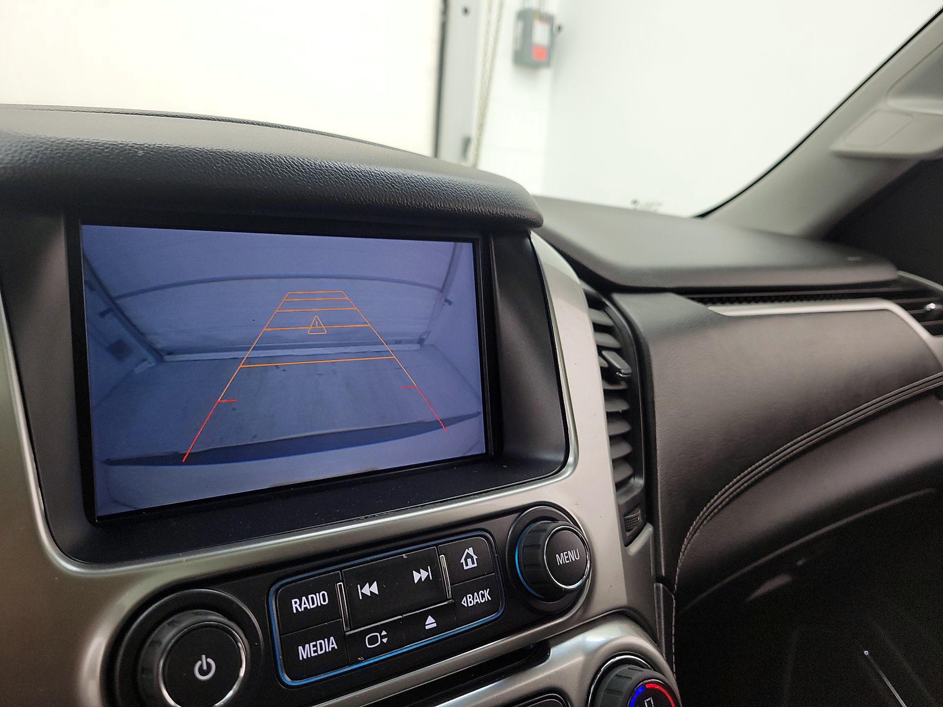 Thumbnail: 2015 Chevrolet Suburban - 14