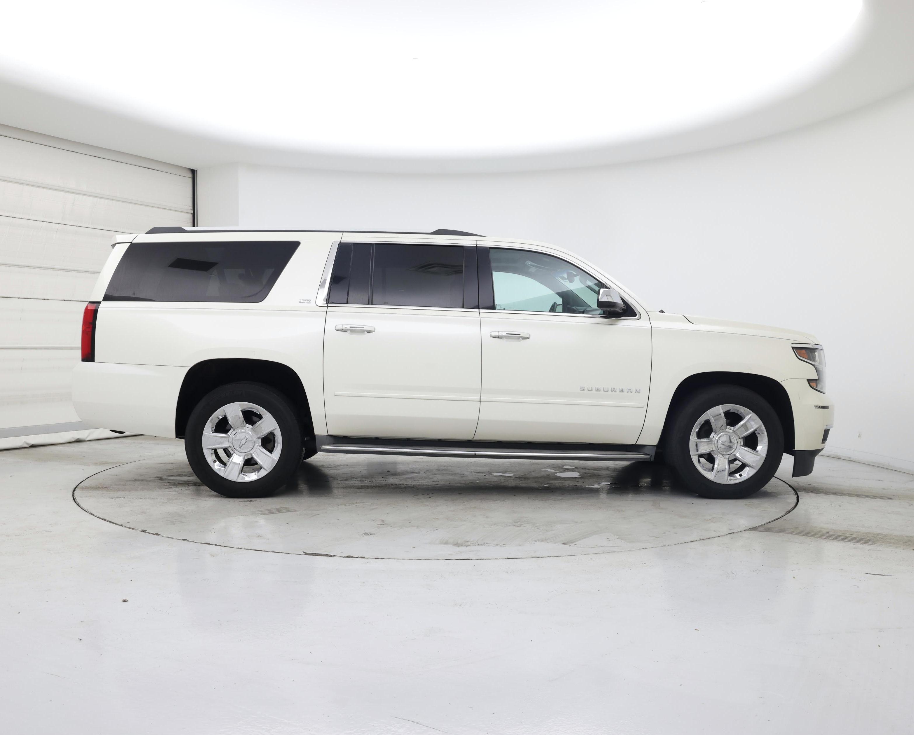 Thumbnail: 2015 Chevrolet Suburban - 7