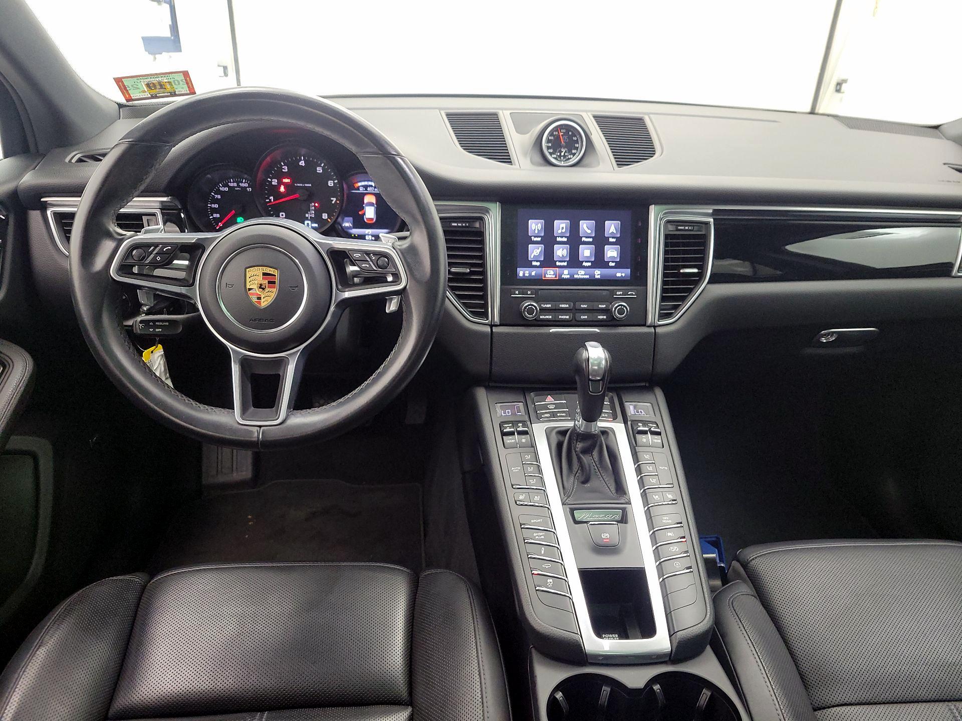 Thumbnail: 2018 Porsche Macan - 9