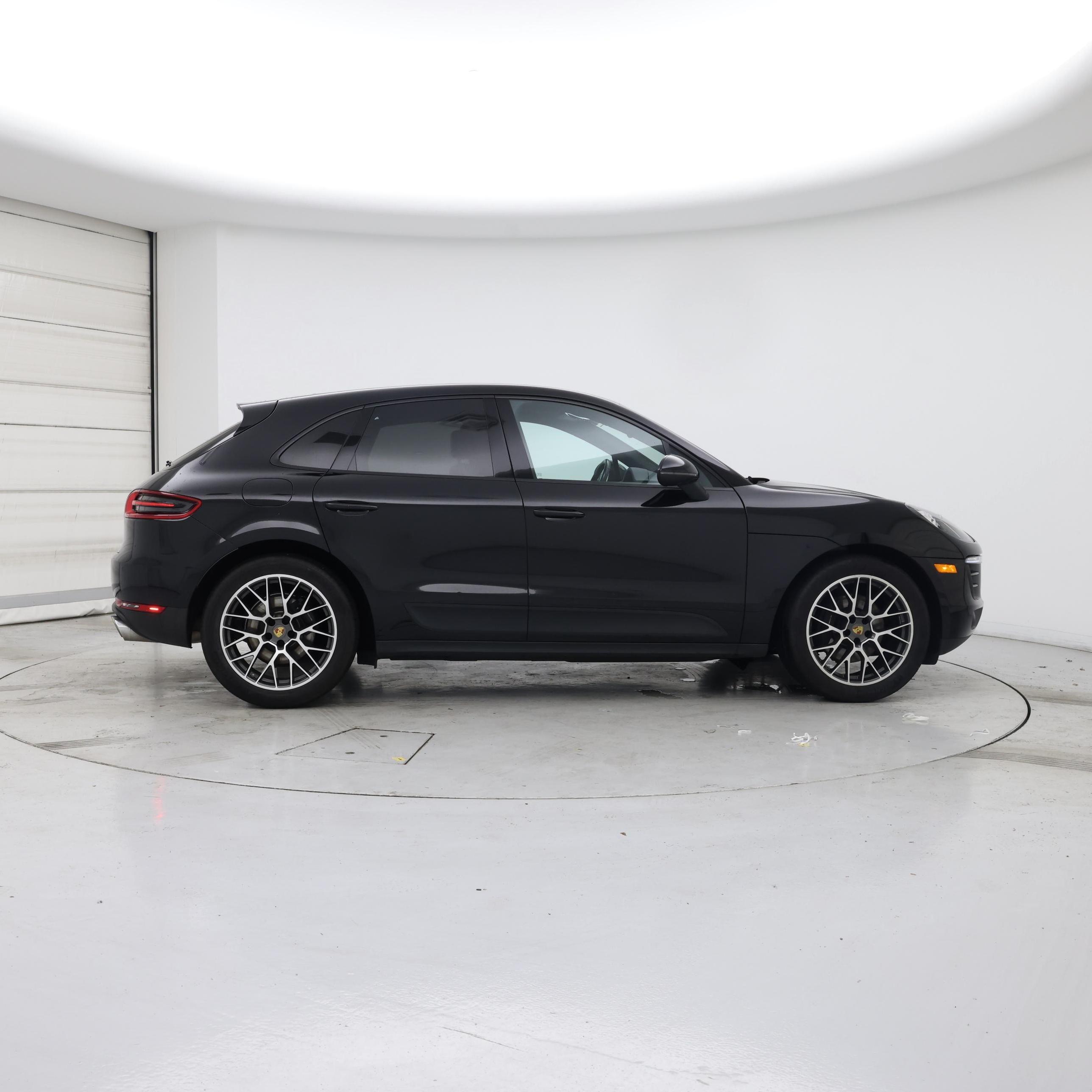 Thumbnail: 2018 Porsche Macan - 7
