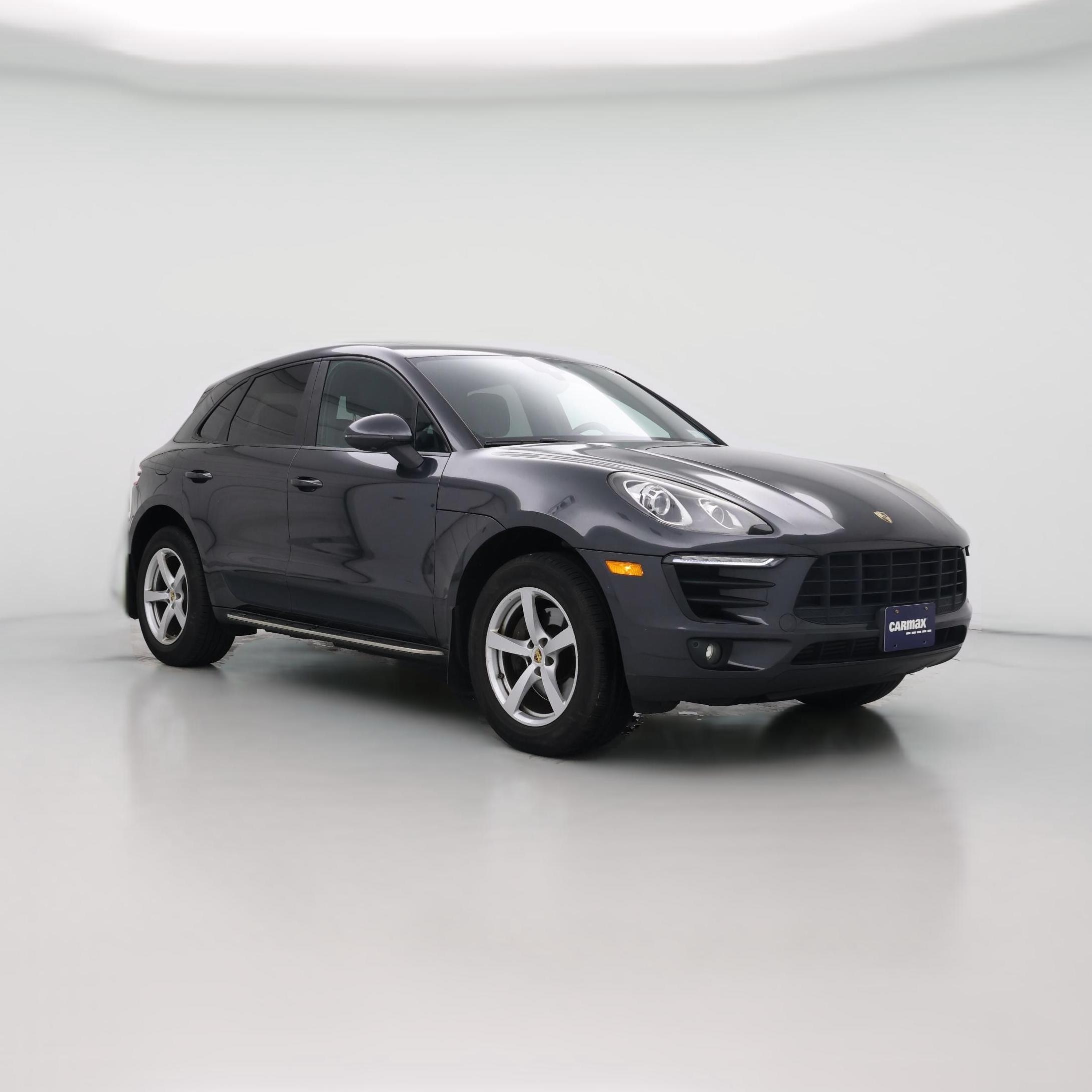 Thumbnail: 2017 Porsche Macan - 1