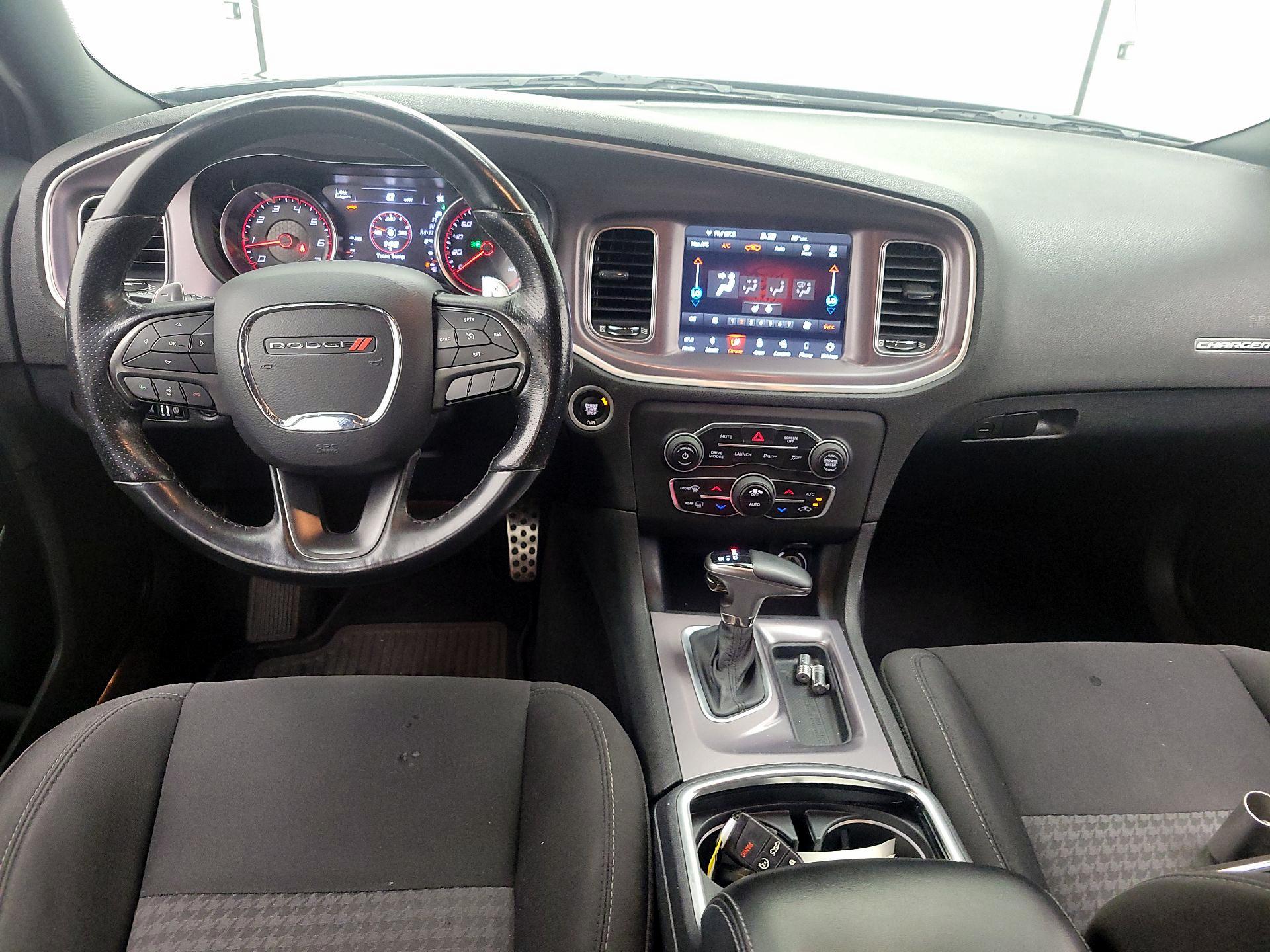 Thumbnail: 2019 Dodge Charger - 9