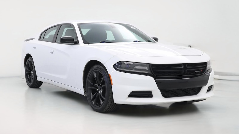 2018 Dodge Charger SXT Hero Image