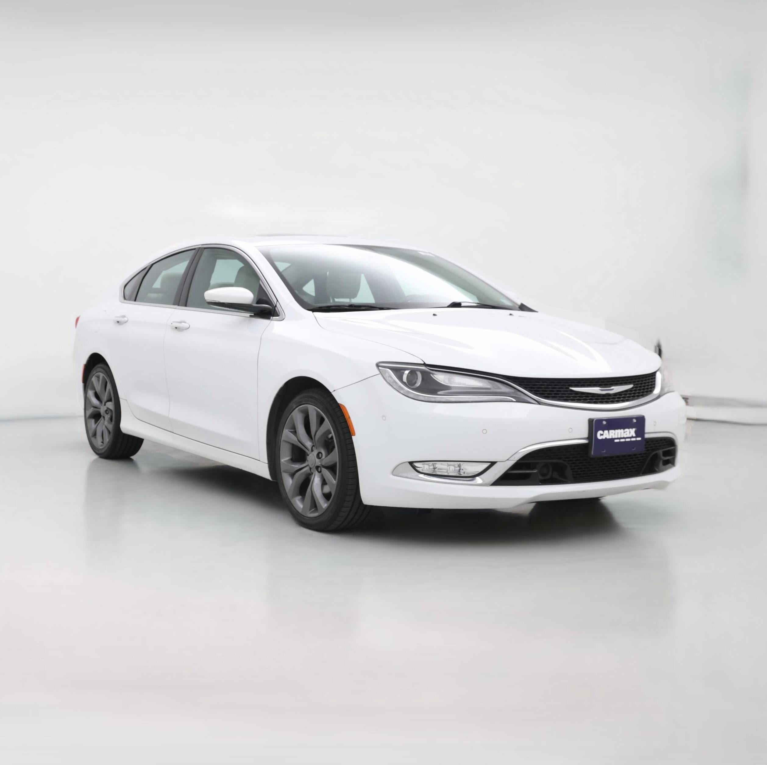 Thumbnail: 2015 Chrysler 200 - 1