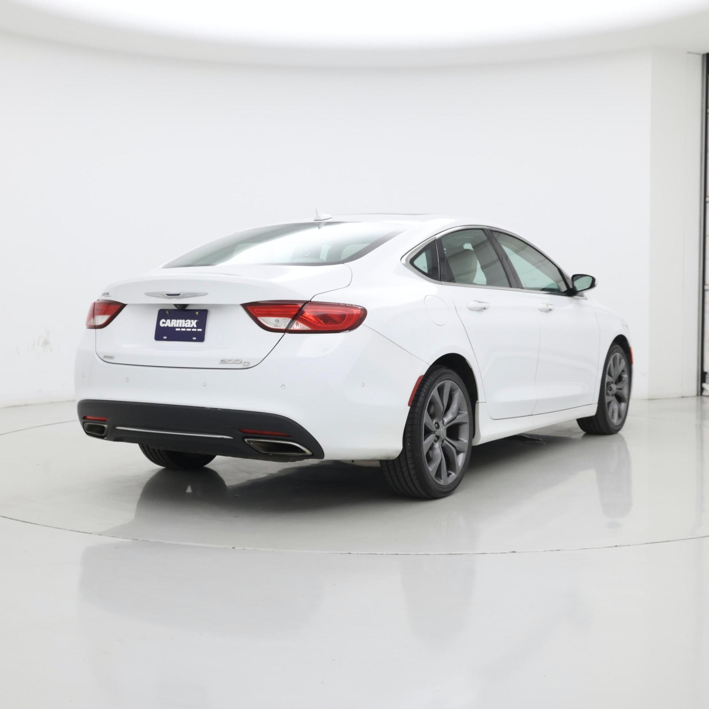 Thumbnail: 2015 Chrysler 200 - 8
