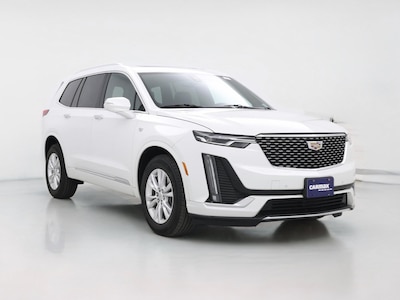 2022 Cadillac XT6 Luxury -
                Saint James, NY