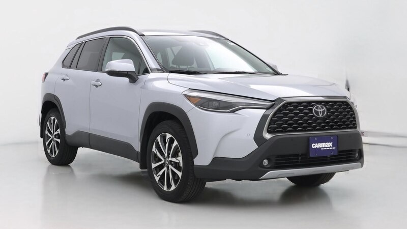 2022 Toyota Corolla Cross XLE Hero Image
